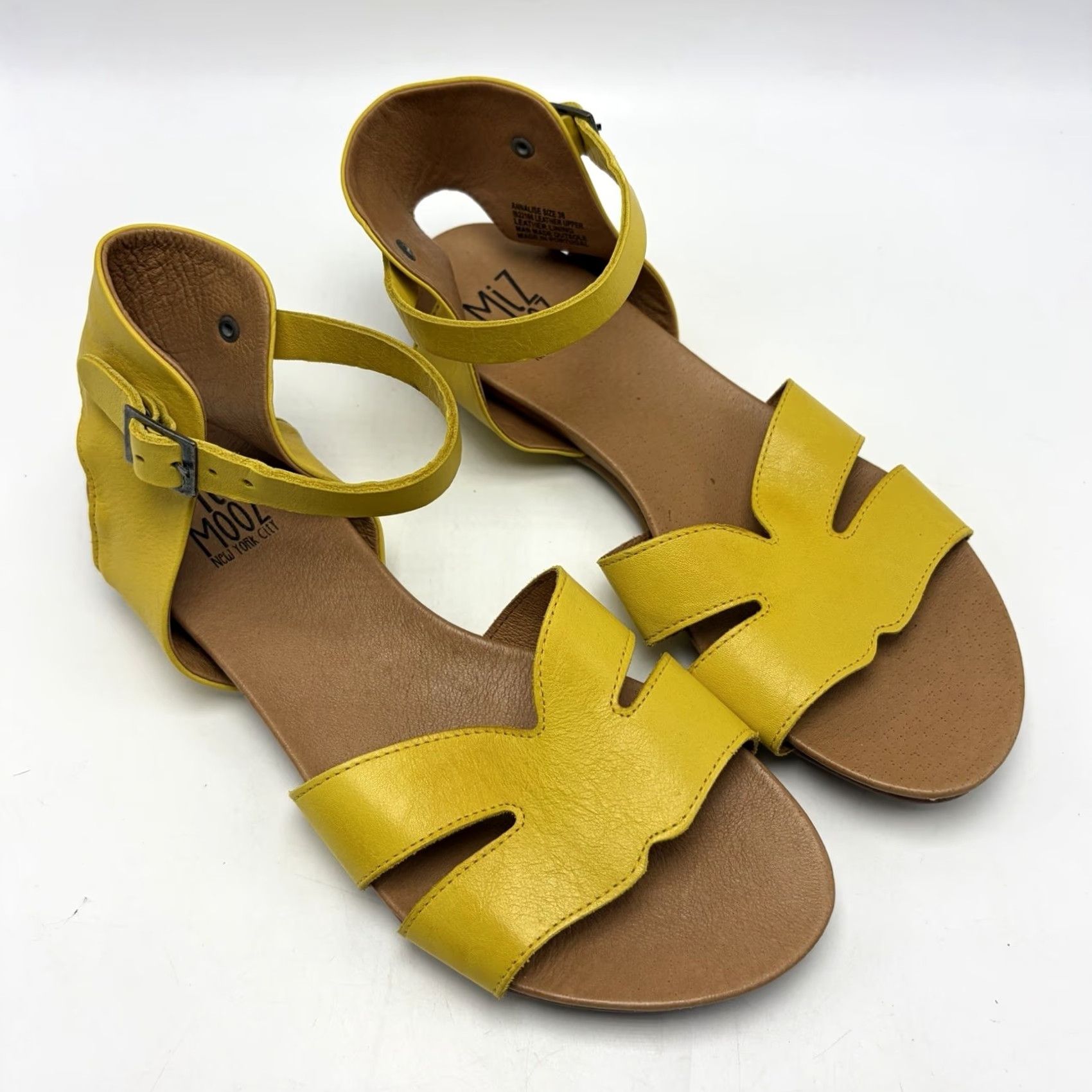 Vintage Miz Mooz Annalise Sandal Ankle Strap Womens 7.5 Yellow Leather Casual EU 38 Size US 8 / IT 38 - 2 Thumbnail