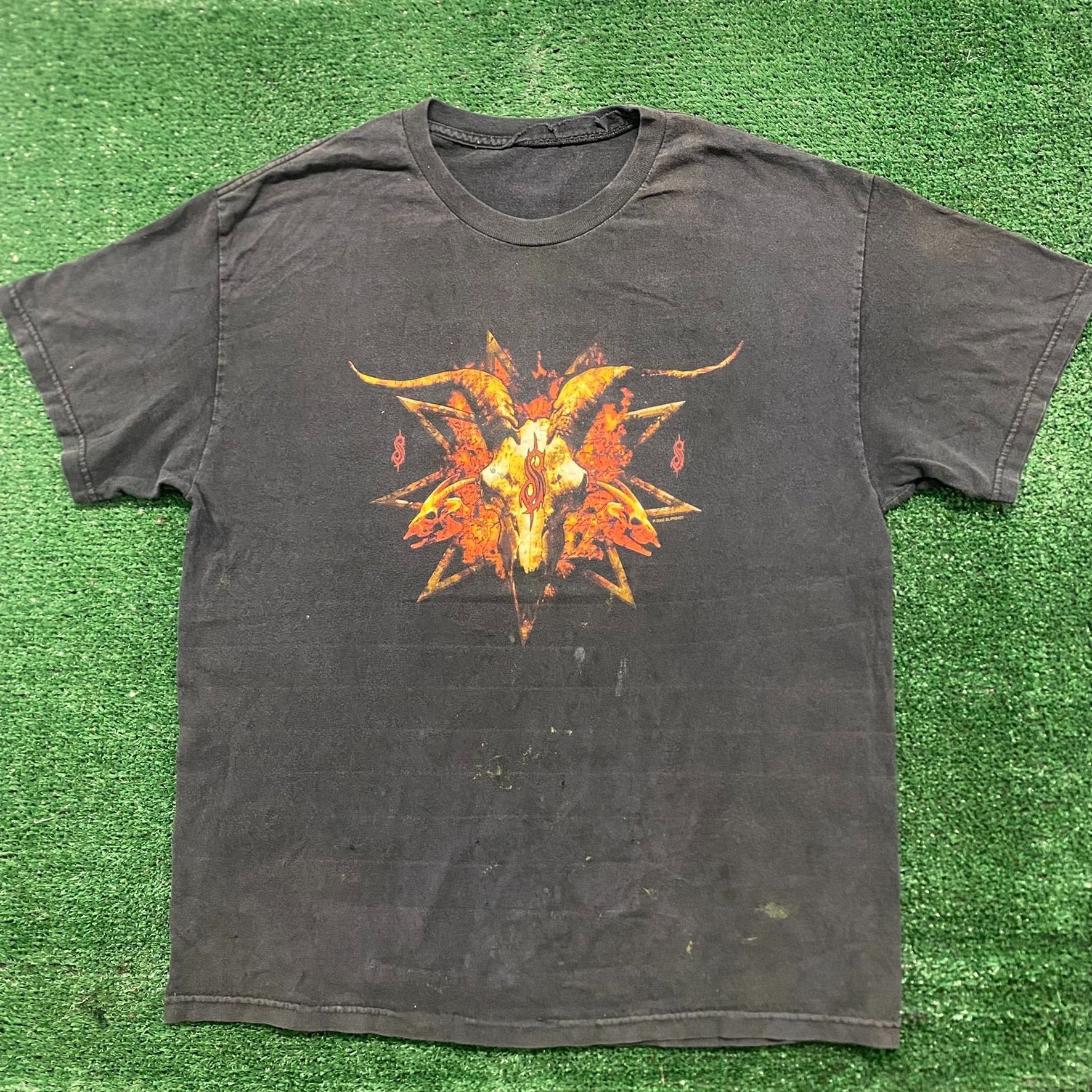 Band Tees Vintage Y2K Slipknot Iowa Metal Band Skull Sun Faded Tee Size US L / EU 52-54 / 3 - 1 Thumbnail