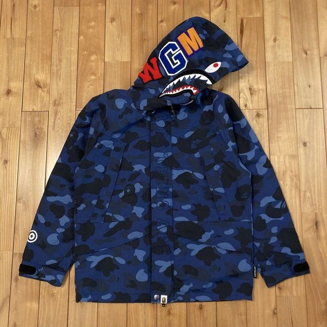Bape BAPE Shark Hoodie Snowboard Jacket Blue Camo a bathing ape Size US M / EU 48-50 / 2 - 1 Thumbnail