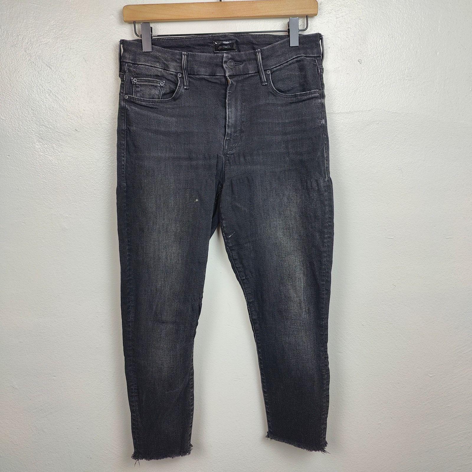 MOTHER Mother Denim Looker Ankle Fray Jeans Womens 28 Night Hawk Size 28" / US 6 / IT 42 - 1 Thumbnail