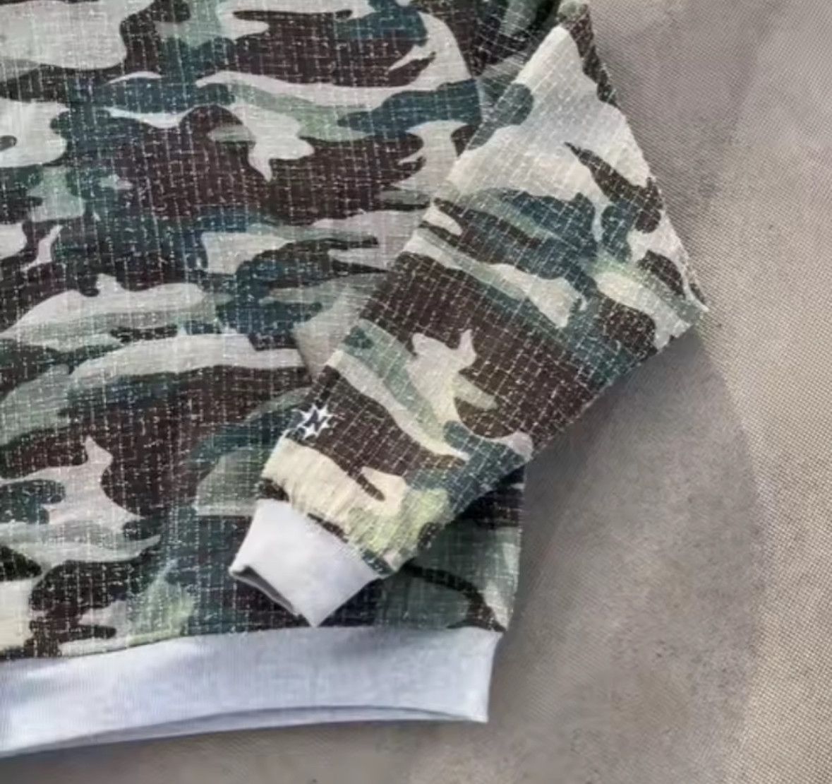 Other High Street Retro Ins Double Sided Camouflage Hoodies Size US L / EU 52-54 / 3 - 4 Thumbnail