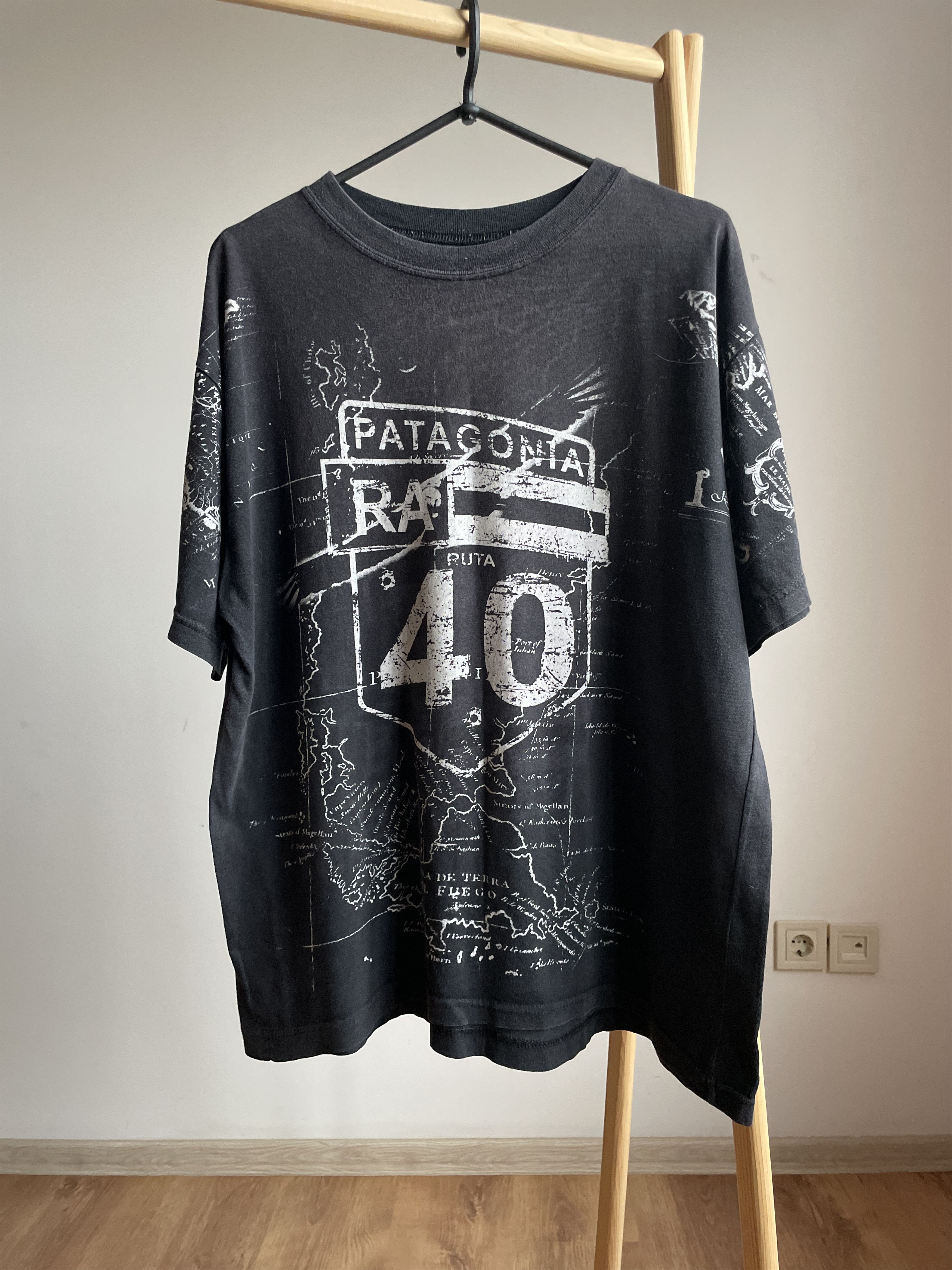 Vintage Vintage 90's Patagonia Ruta 40 All Over Print T-Shirt Size US XL / EU 56 / 4 - 1 Thumbnail