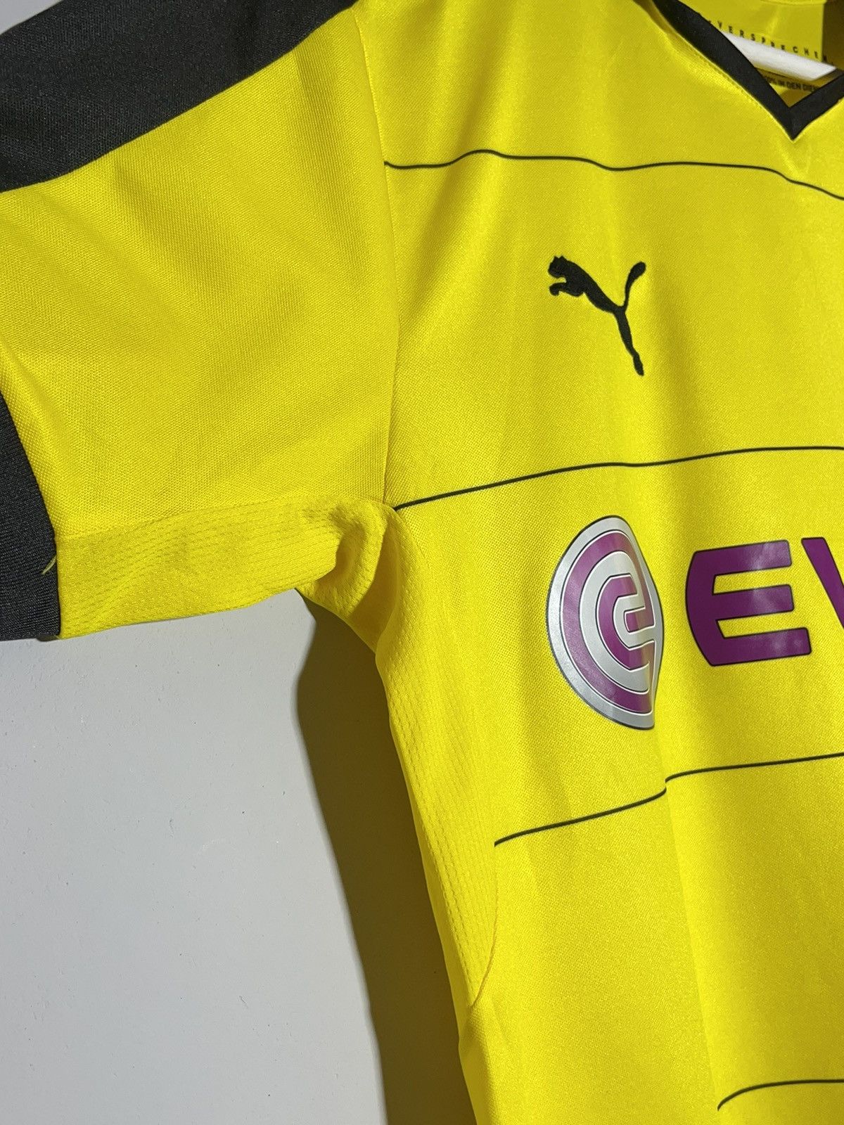 Puma Borussia Dortmund BVB Puma 2015/16 Home Football Shirt Size US M / EU 48-50 / 2 - 8 Thumbnail