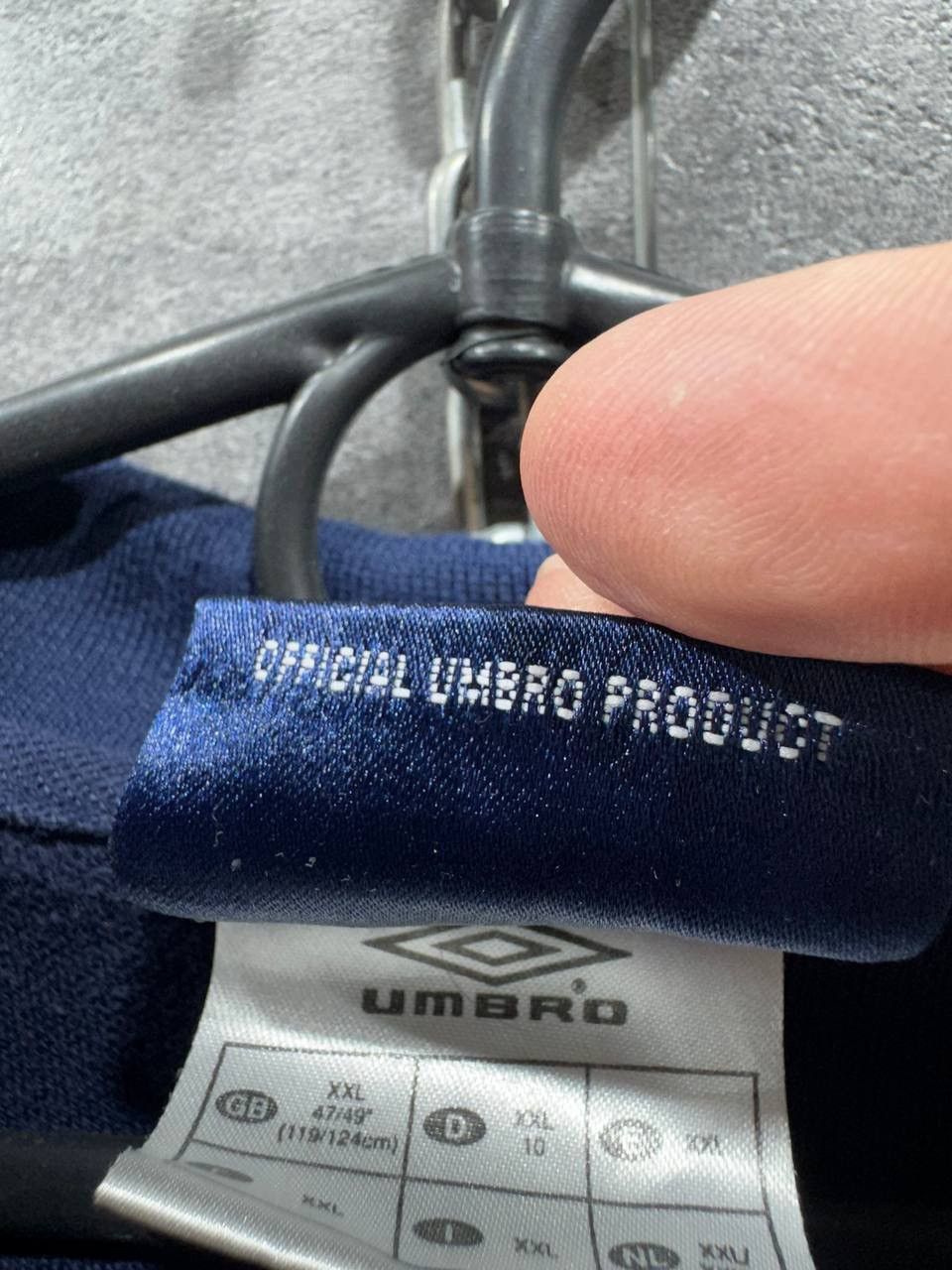 Umbro 2002-03 England Umbro Polo Shirt Men’s Size XXL (2XL) Size US XXL / EU 58 / 5 - 7 Thumbnail