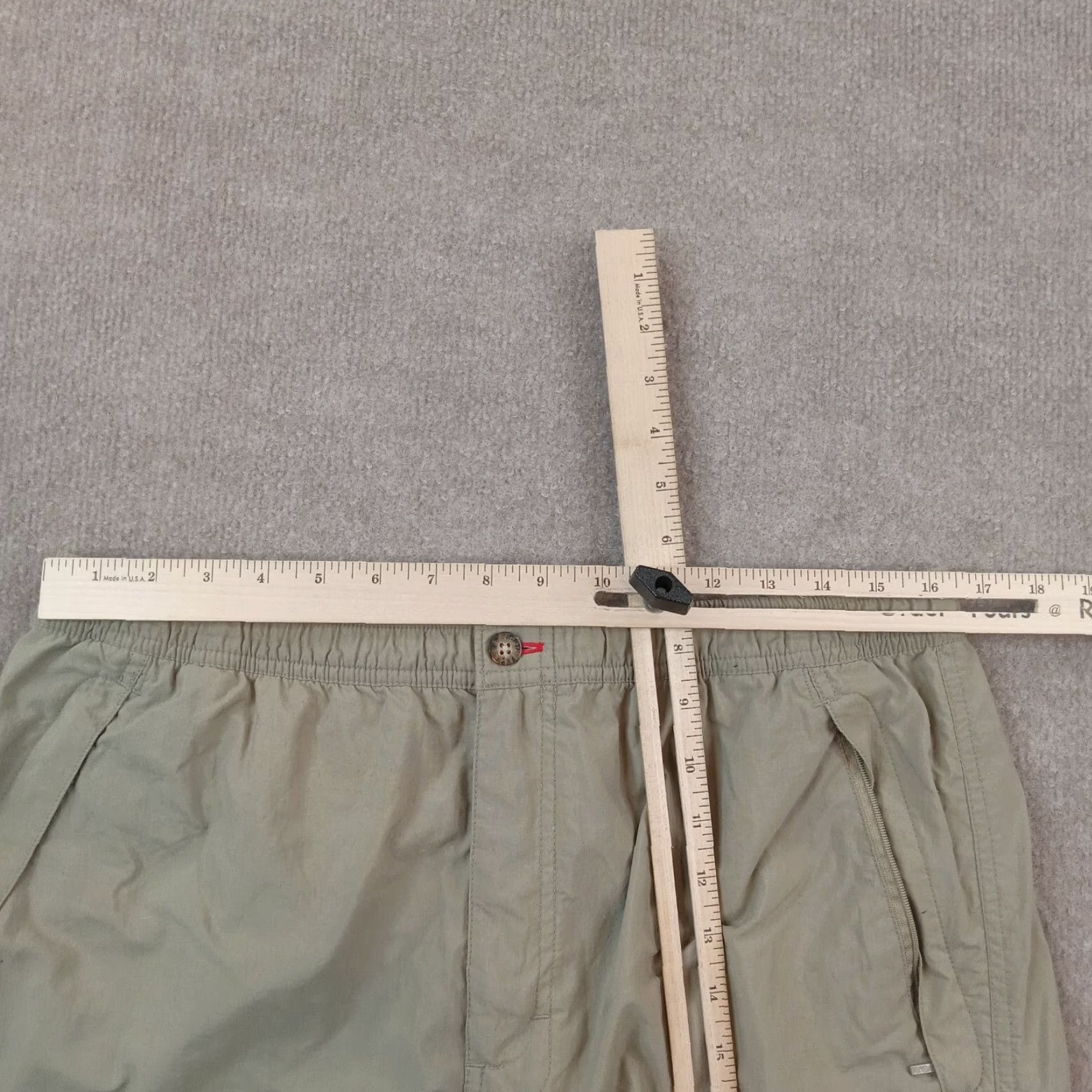 The North Face The North Face Mens Large Green Shorts Athletic Outdoor Hiking Nylon Elastic Waist Pockets Size US 33 - 5 Thumbnail