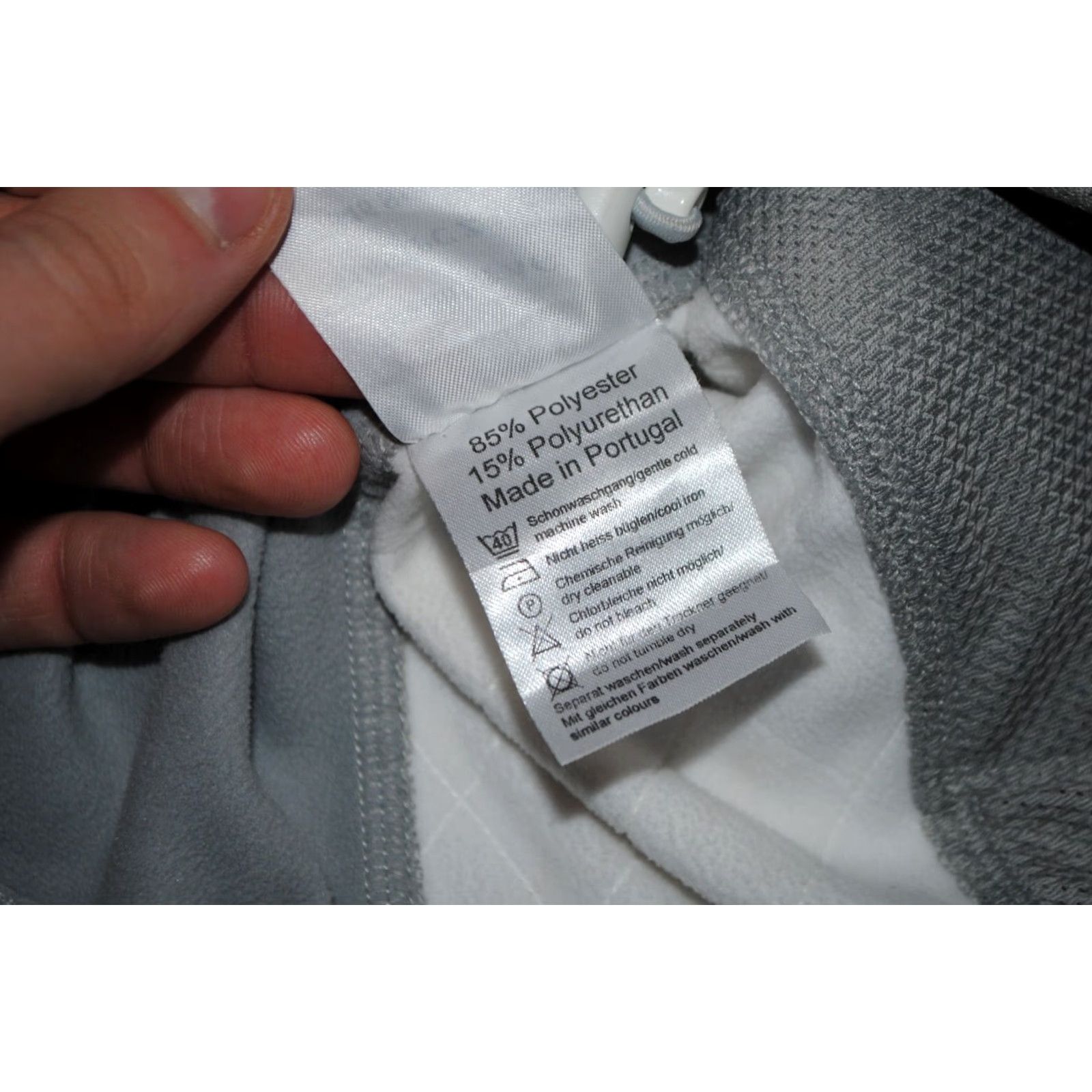 Mercedes-Benz WOMENS XS AMG MERCEDES BENZ MOTORSPORT SOFTSHELL JACKET FULL ZIP GRAY COLOR Size XS / US 0-2 / IT 36-38 - 6 Thumbnail