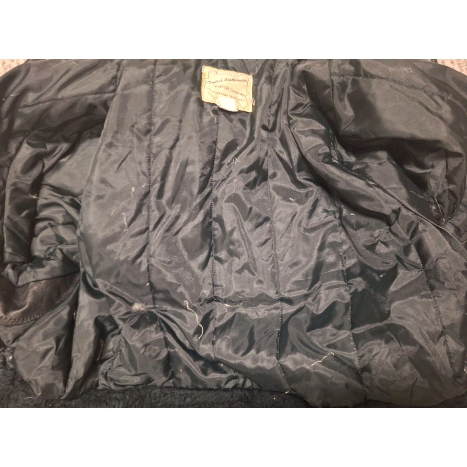 Vintage VINTAGE Taylor’s Leatherwear Motorcycle Jacket Black USA 40 S Men Leather Jacket Motorcycle 40 S Black Vintage Mens Size US XXS / EU 40 - 5 Thumbnail