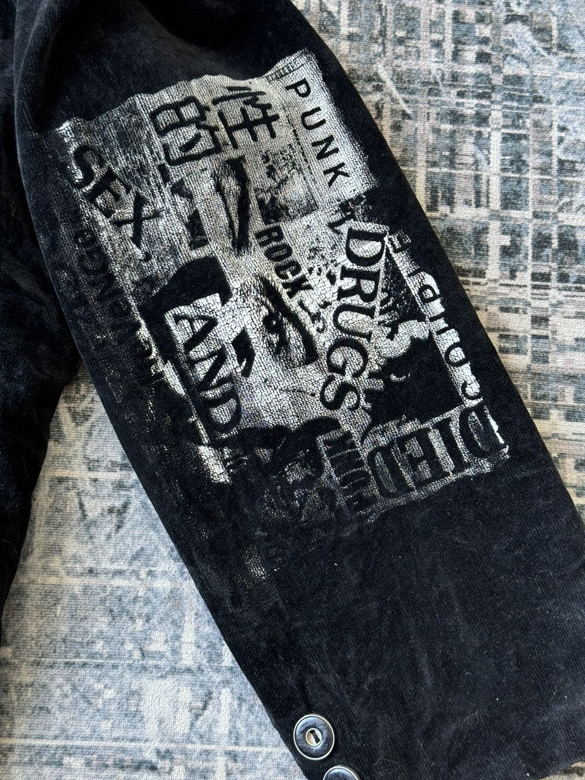 Vintage Sex Pot Revenge Punk Chains Pins Riot Poem Blazer Jacket Size US M / EU 48-50 / 2 - 6 Thumbnail