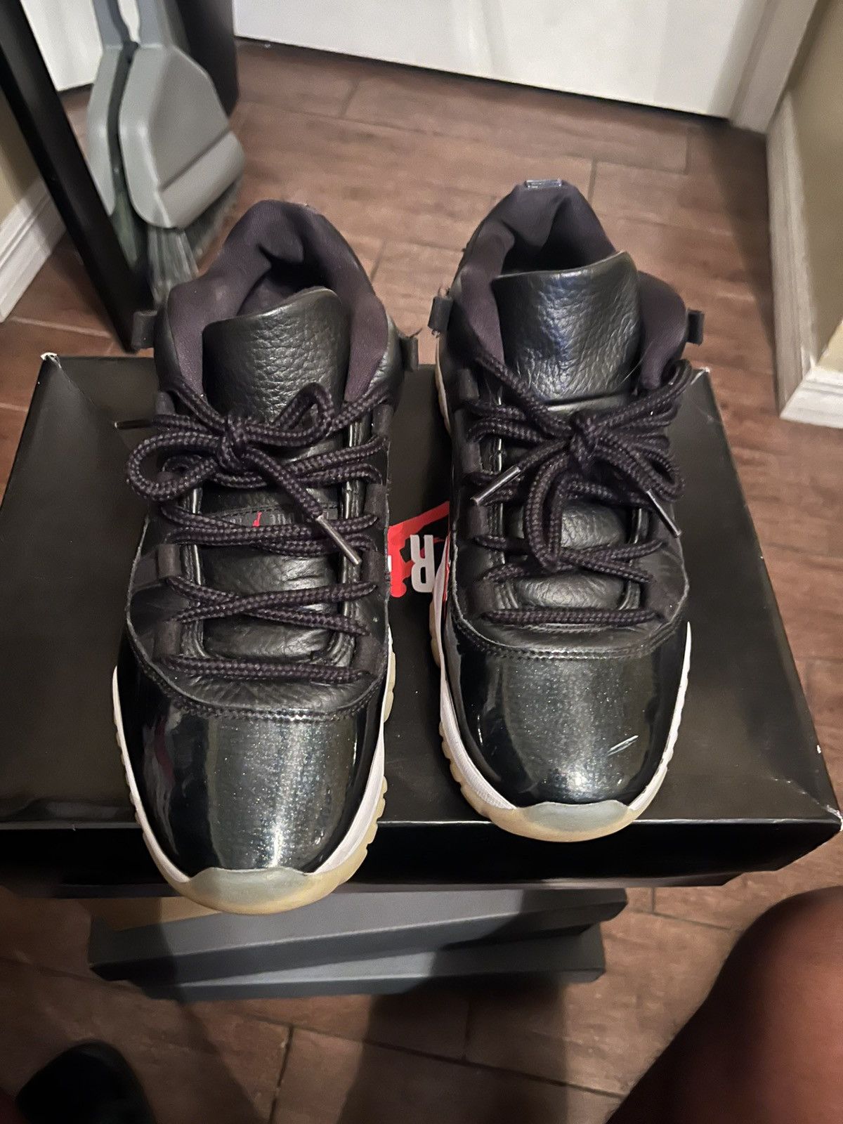Jordan Brand Jordan 11 low Size US 8.5 / EU 41-42 - 1 Thumbnail