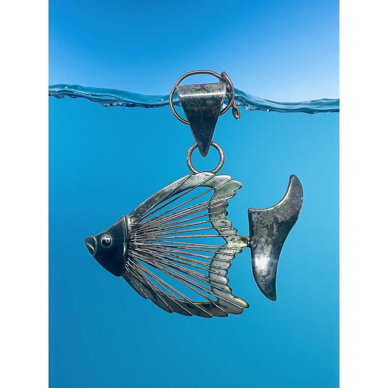 Other Signed Artisan Fish Pendant & Earrings Set Silver Tone Size ONE SIZE - 3 Thumbnail