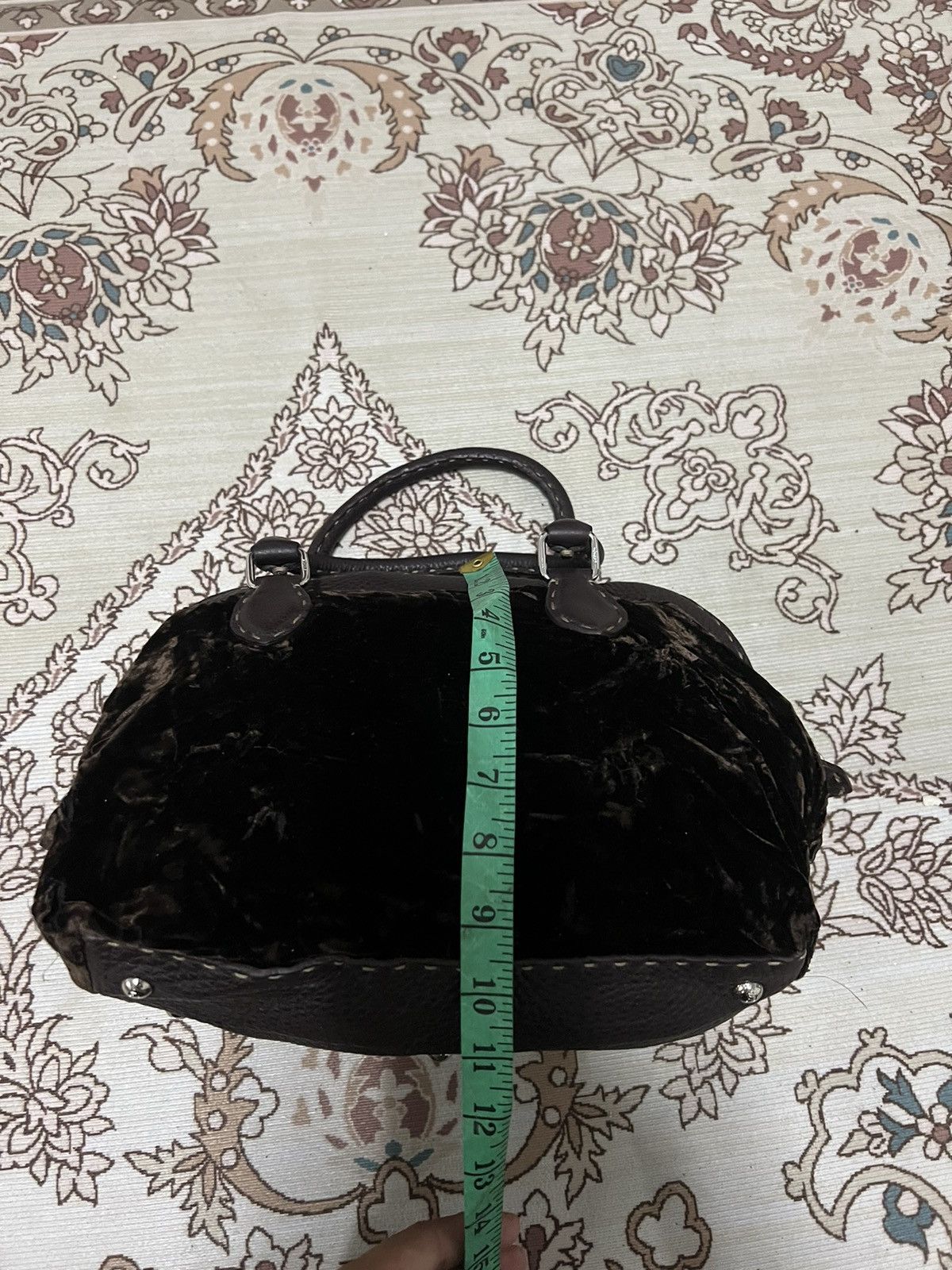 Fendi Fendi Velvet Shoulder Bag Size ONE SIZE - 11 Thumbnail