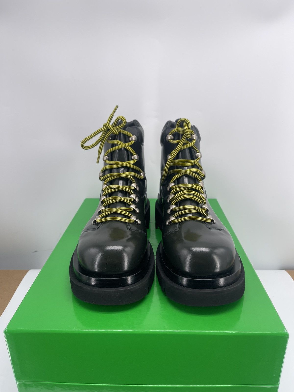Bottega Veneta Bottega Veneta Lug Hiking Ankle Boots Size US 9 / EU 42 - 3 Thumbnail