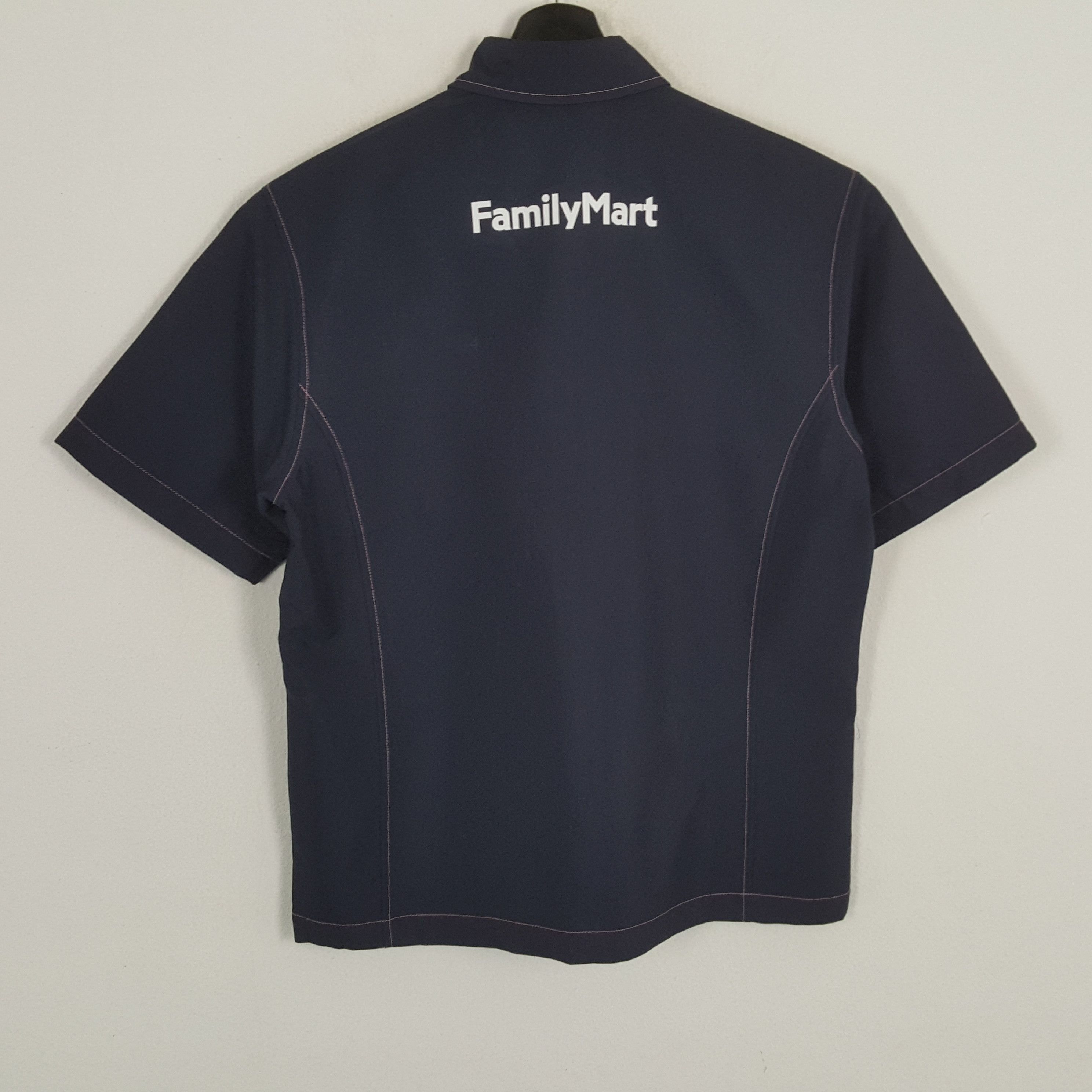 Japanese Brand × Vintage FAMILY MART Japanese Brand Workwear Jacket Size US L / EU 52-54 / 3 - 3 Thumbnail