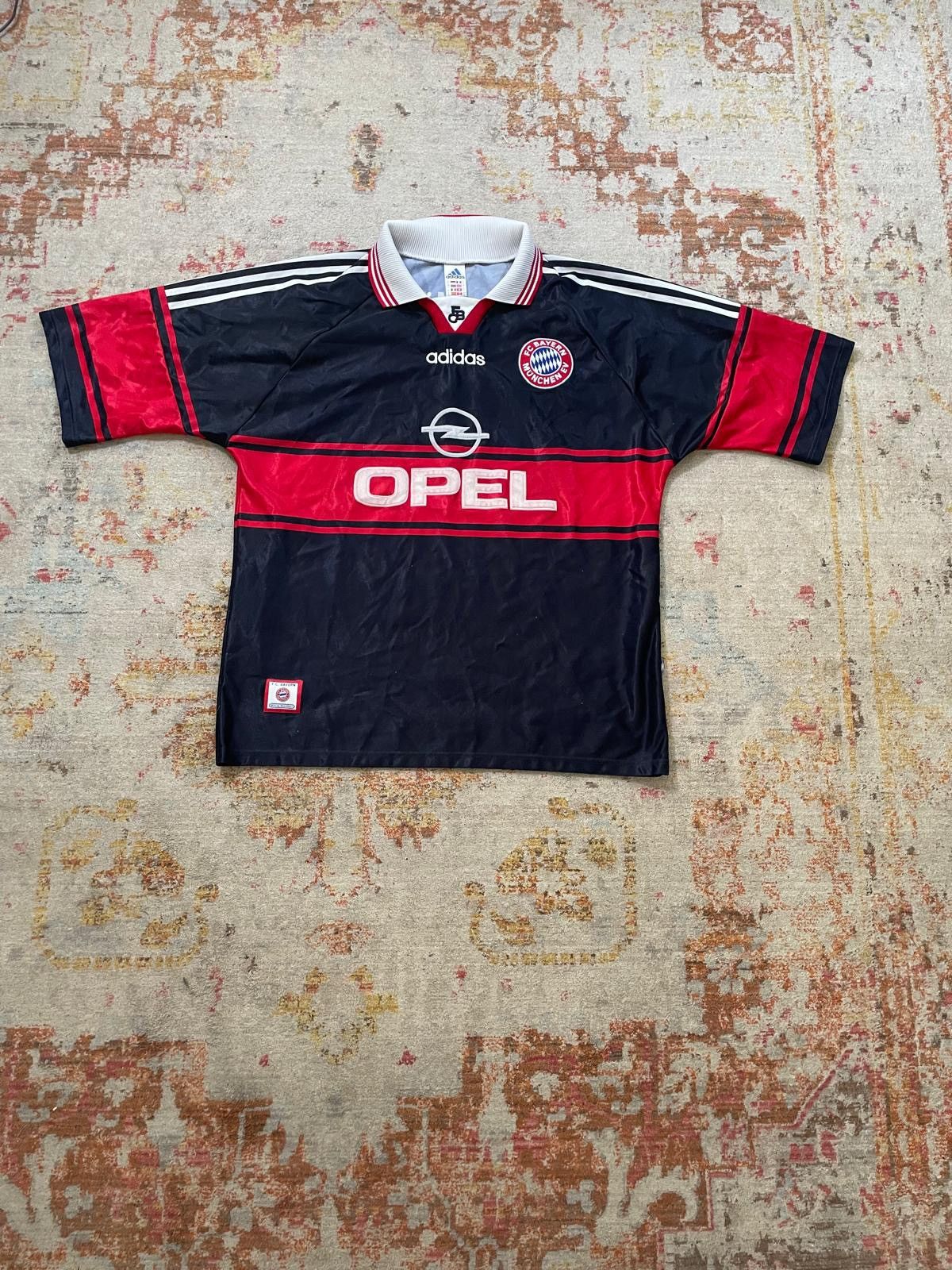 Vintage Vintage Adidas Bayern Munich Jersey Size US L / EU 52-54 / 3 - 1 Thumbnail