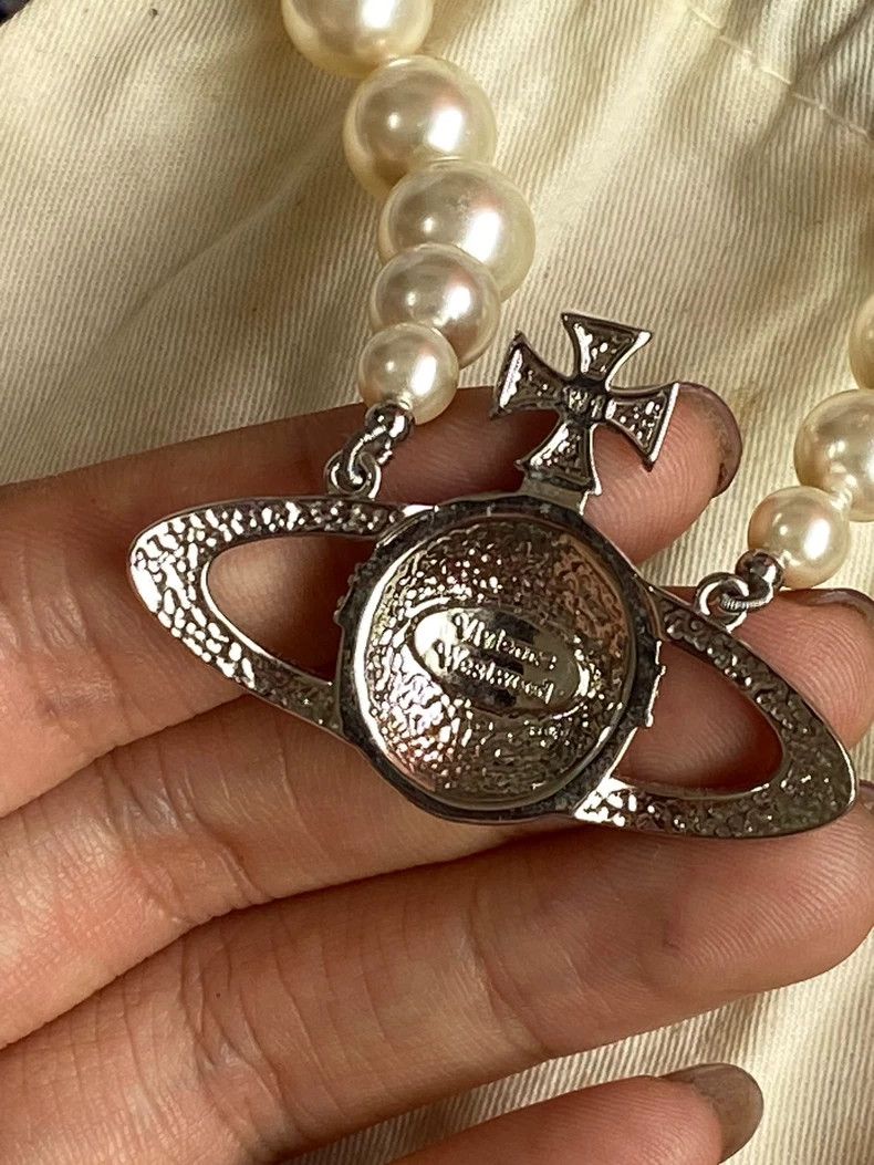 Vivienne Westwood Vivienne Westwood Saturn Pearl Necklace Size ONE SIZE - 7 Thumbnail