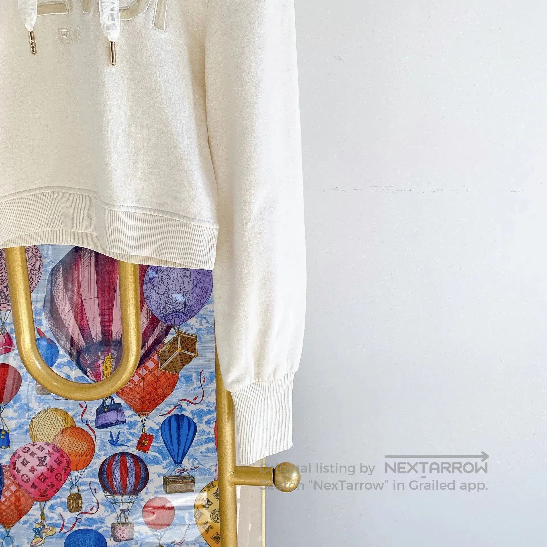 Fendi Fendi Beige Logo Hoodie XS. Size XS / US 0-2 / IT 36-38 - 4 Thumbnail
