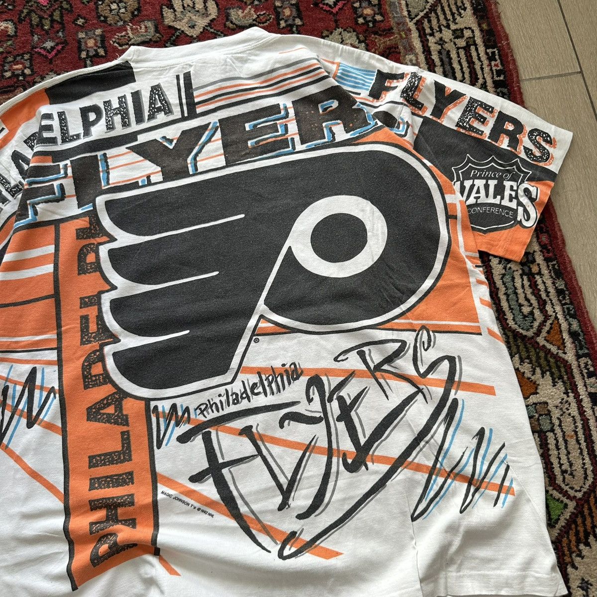 Vintage Vintage 1992 Philadelphia Flyers All Over Print Tee XL NHL Size US XL / EU 56 / 4 - 9 Thumbnail