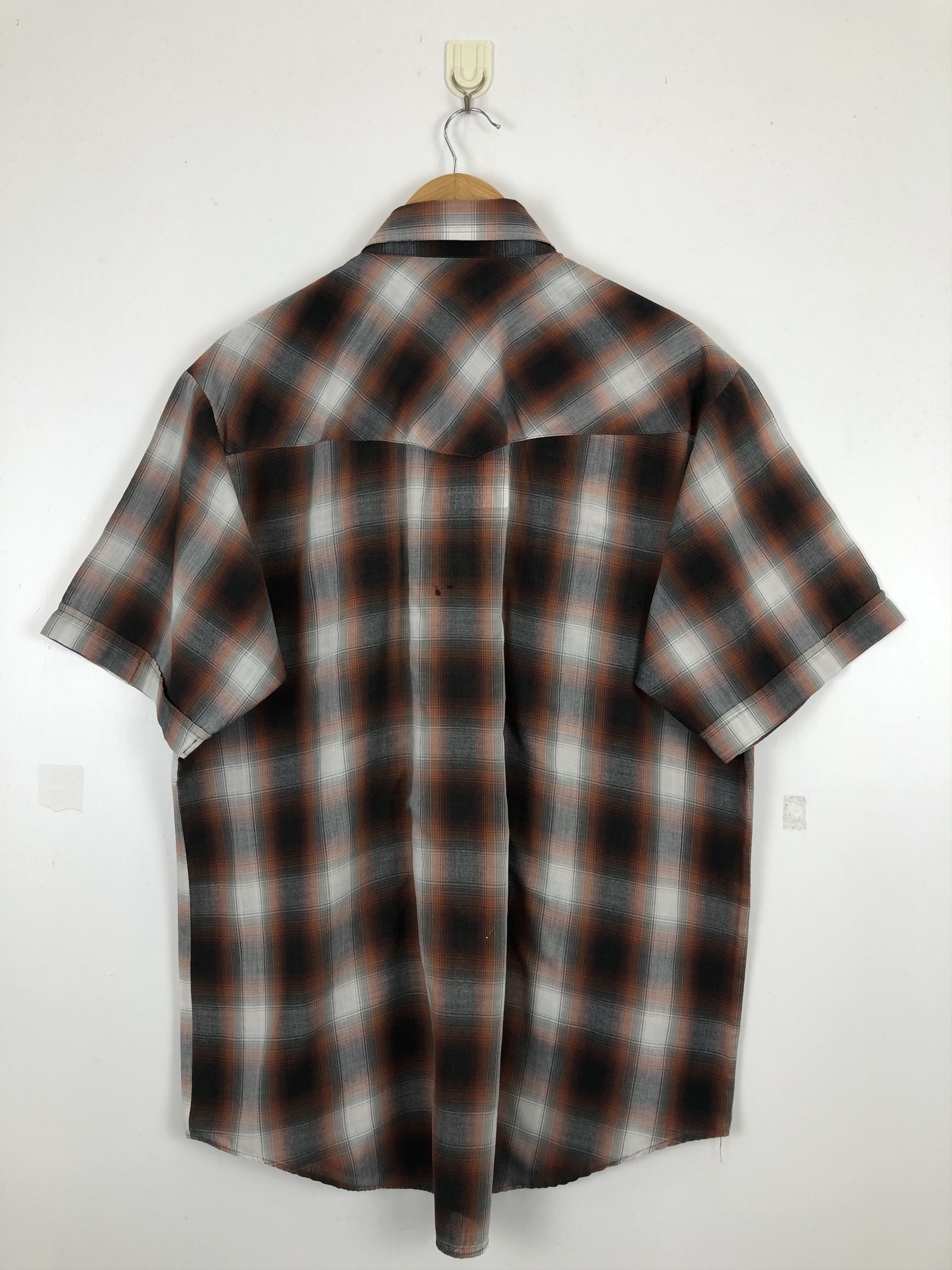 Japanese Brand × Vintage Vintage Japanese Brand Shadow Plaid Button Up Shirt TA0482 Size US L / EU 52-54 / 3 - 3 Thumbnail