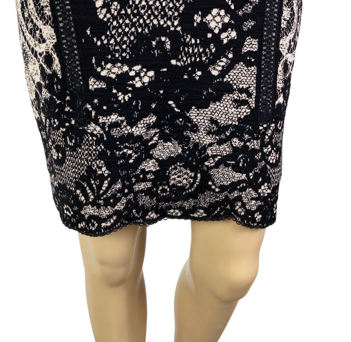 Other Marc Cain Midi Skirt Wool-Cotton Embroidered Mesh size 2 Size 27" / US 4 / IT 40 - 5 Thumbnail