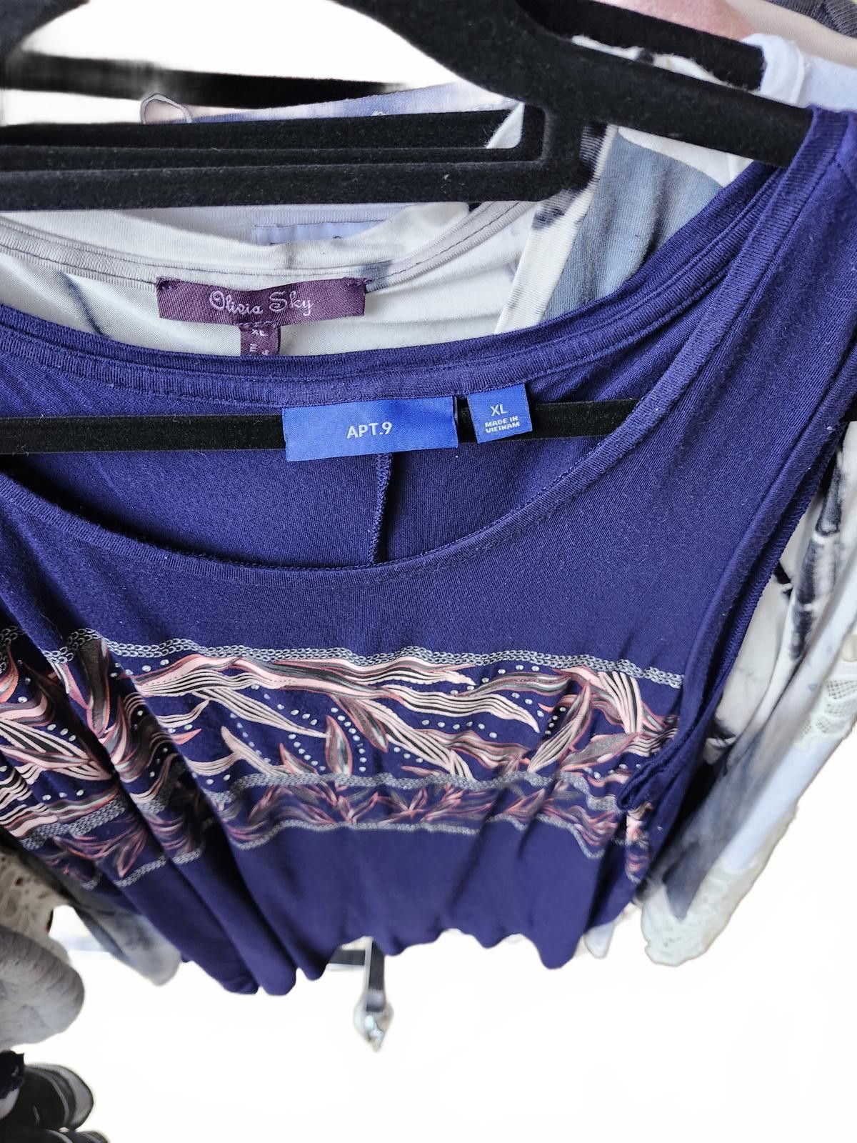 Apt. 9 Navy tank apt 9 Size XL / US 12-14 / IT 48-50 - 2 Thumbnail