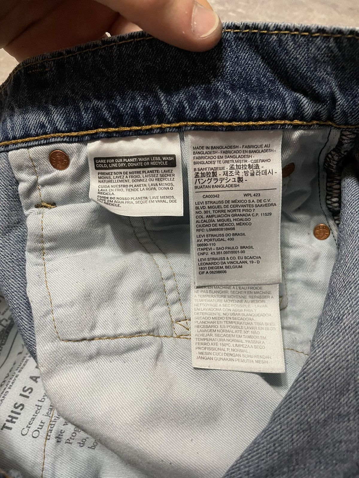 Levi's Vintage Levis Blue Jeans 33/32 Size US 32 / EU 48 - 22 Thumbnail