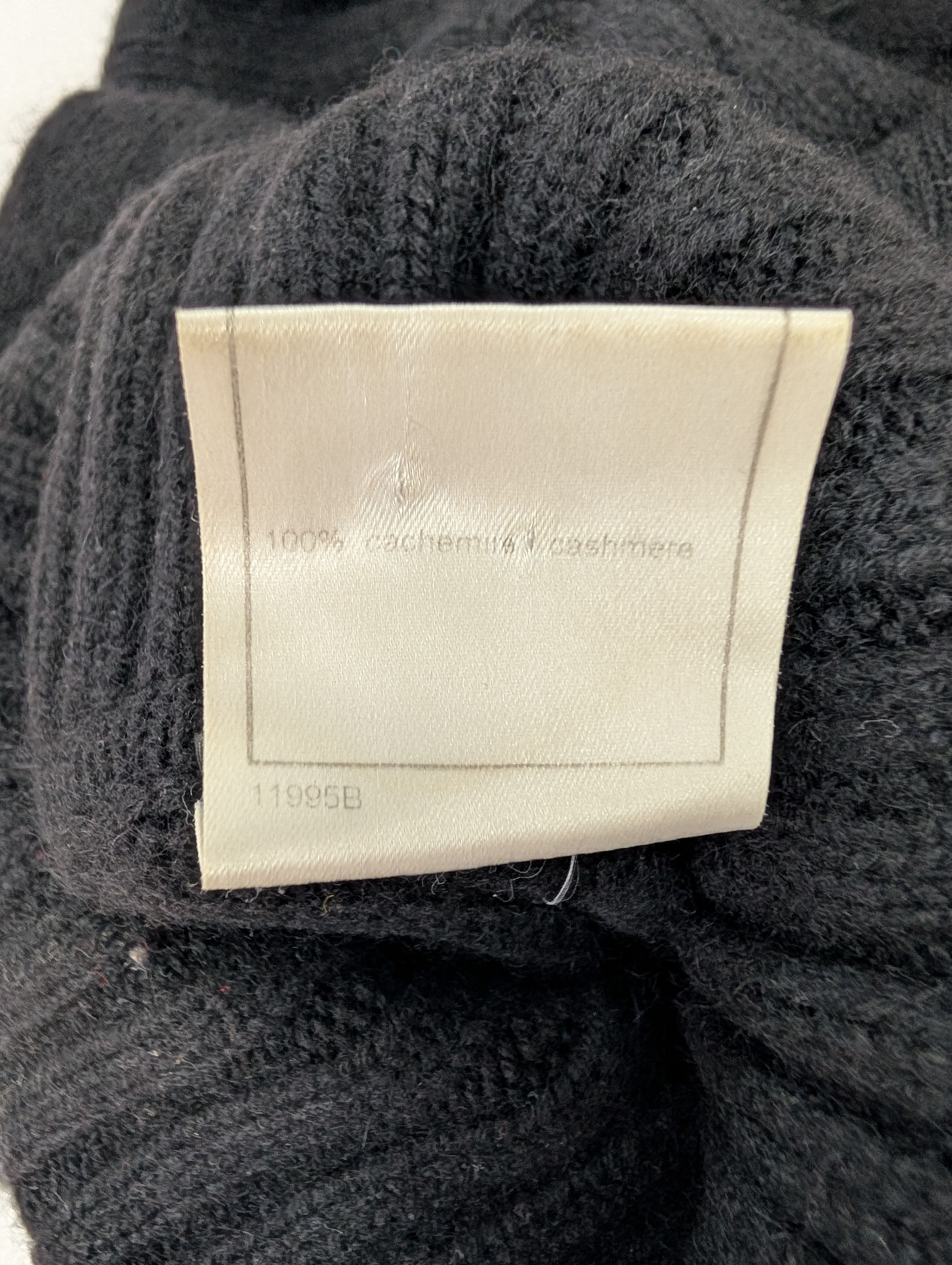 Chanel Chanel Black Cashmere Turtleneck Sweater Size XS / US 0-2 / IT 36-38 - 7 Thumbnail