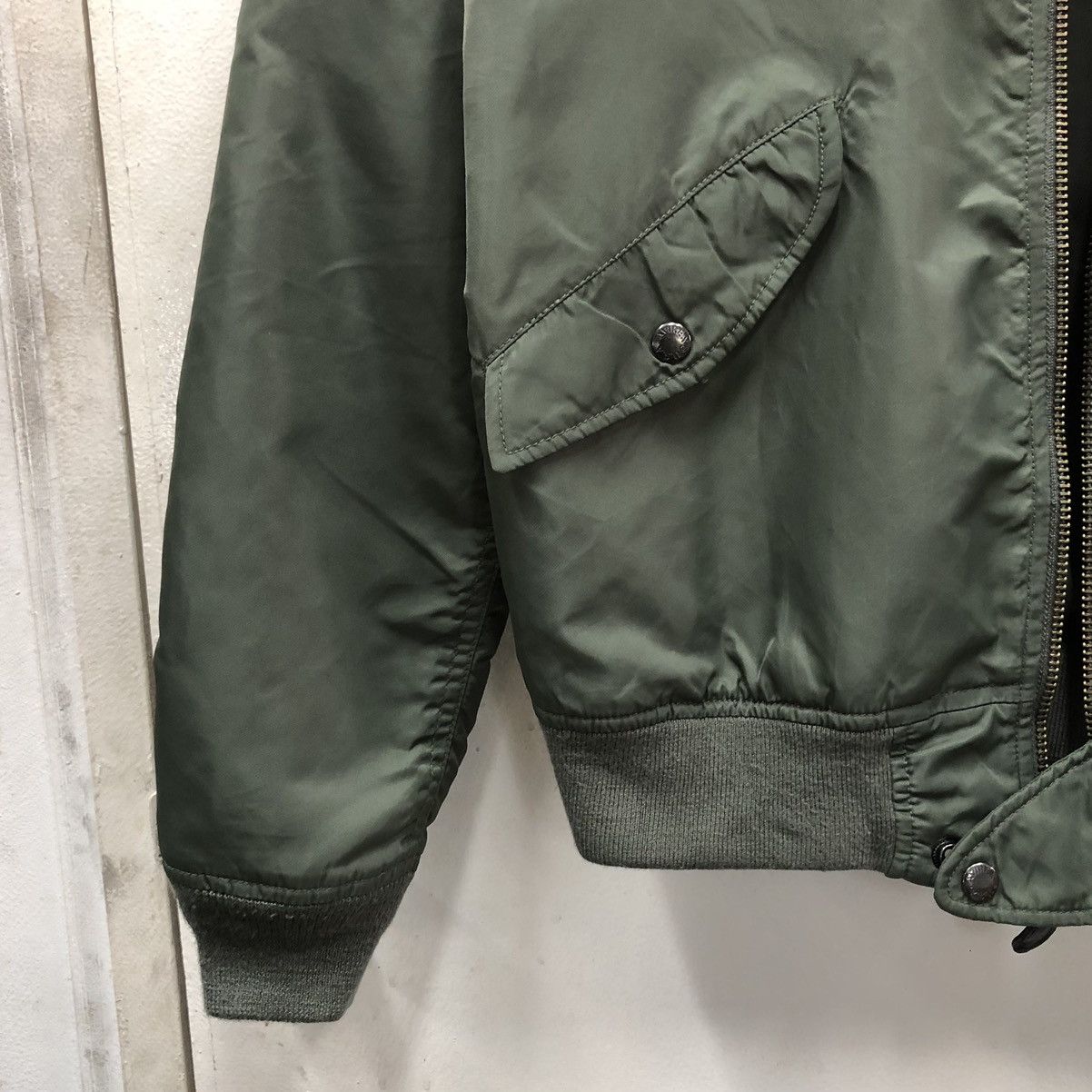 Avirex AVIREX L-2B TOMCAT Ma-1 Flight Bomber Jacket Size US XL / EU 56 / 4 - 3 Thumbnail