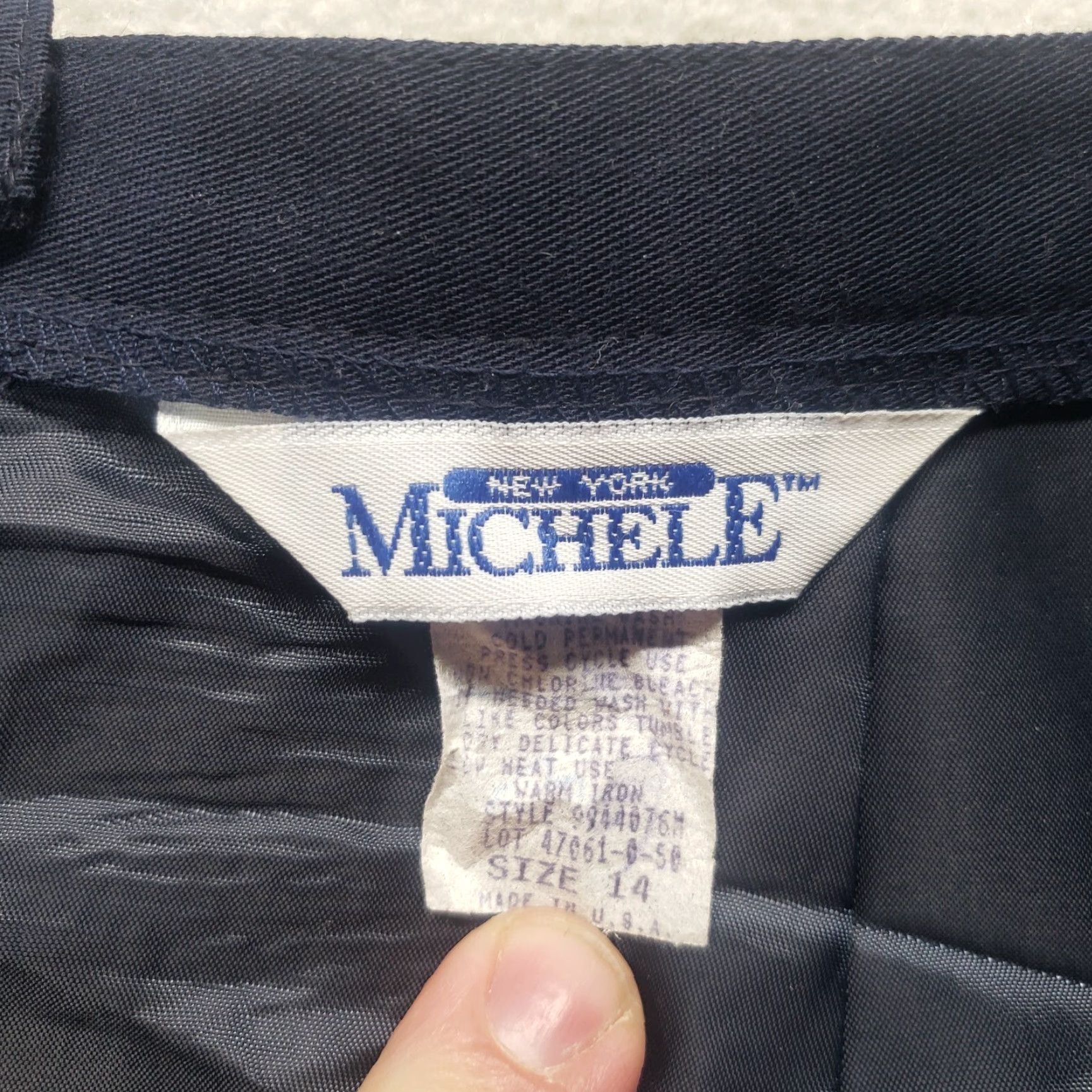 Vintage Michele Skirt Women Size 14 Black Knee Length A-Line Solid New York Adult Size 36" / US 14 / IT 50 - 2 Thumbnail