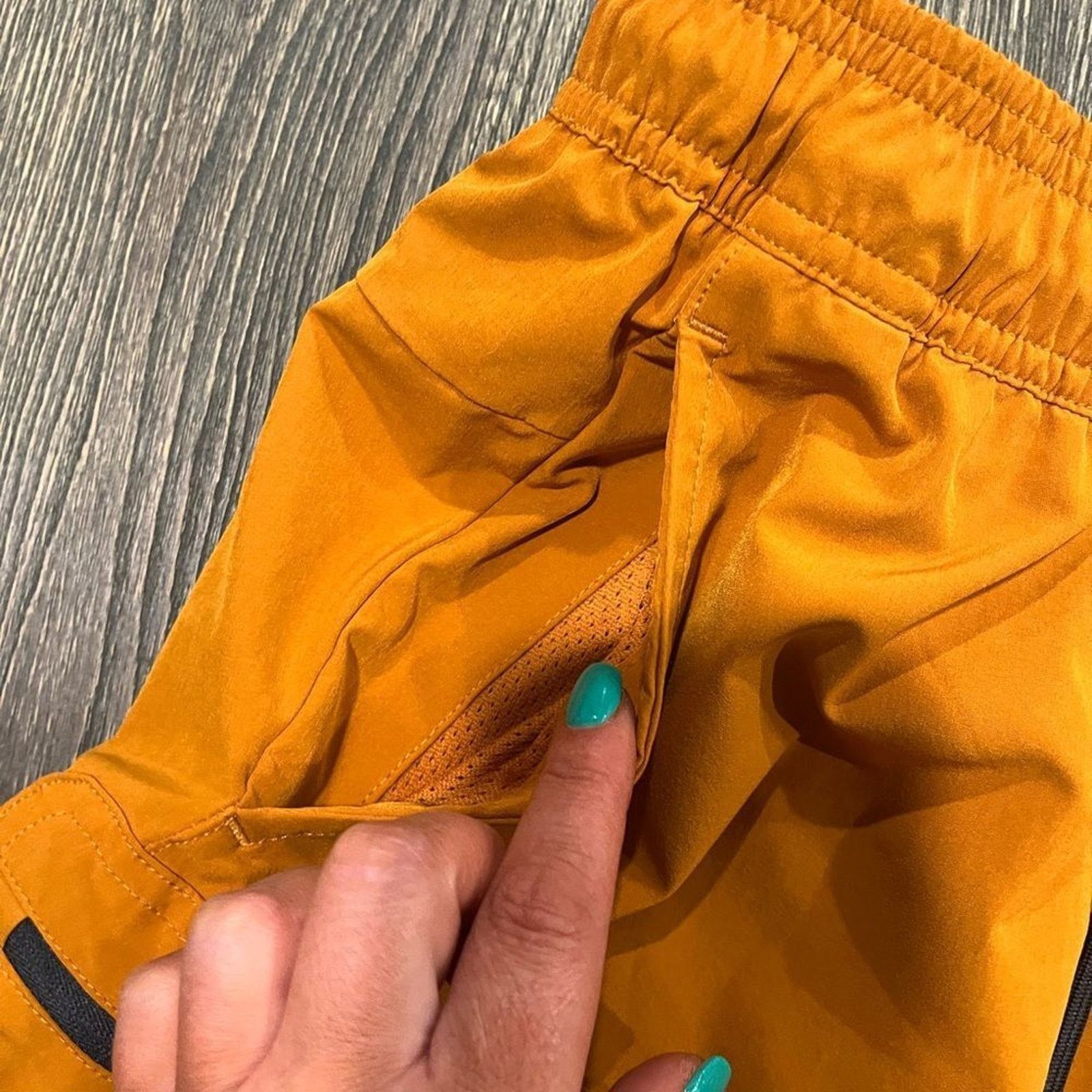 Vintage InPro Mens Running Shorts Elastic Waist Lightweight Zip S Size US 30 / EU 46 - 2 Thumbnail