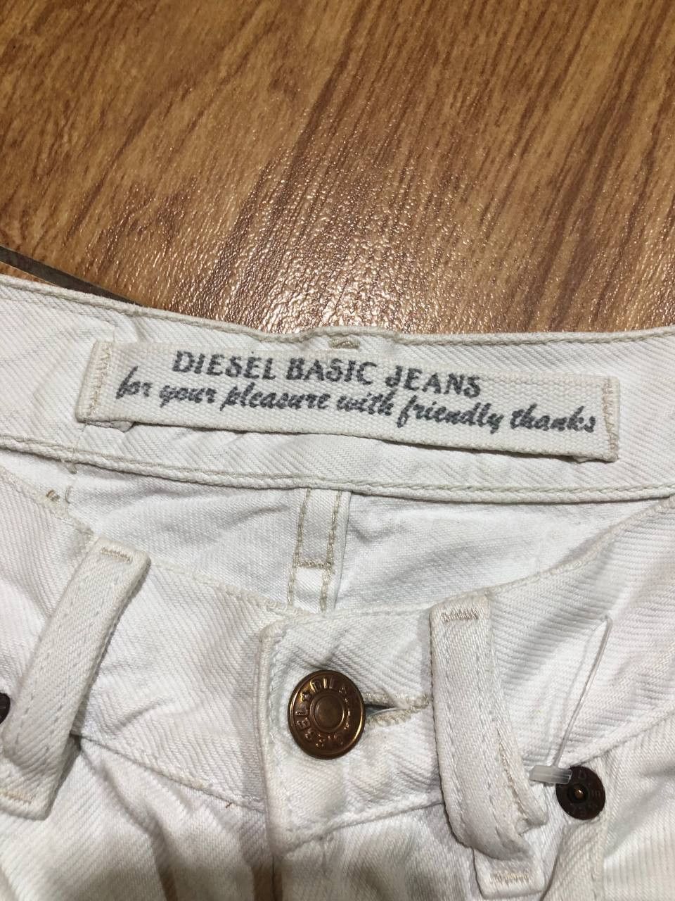 Diesel VTG Diesel Saddle Basic Tapered White Denim Jeans shorts Size US 29 - 12 Thumbnail