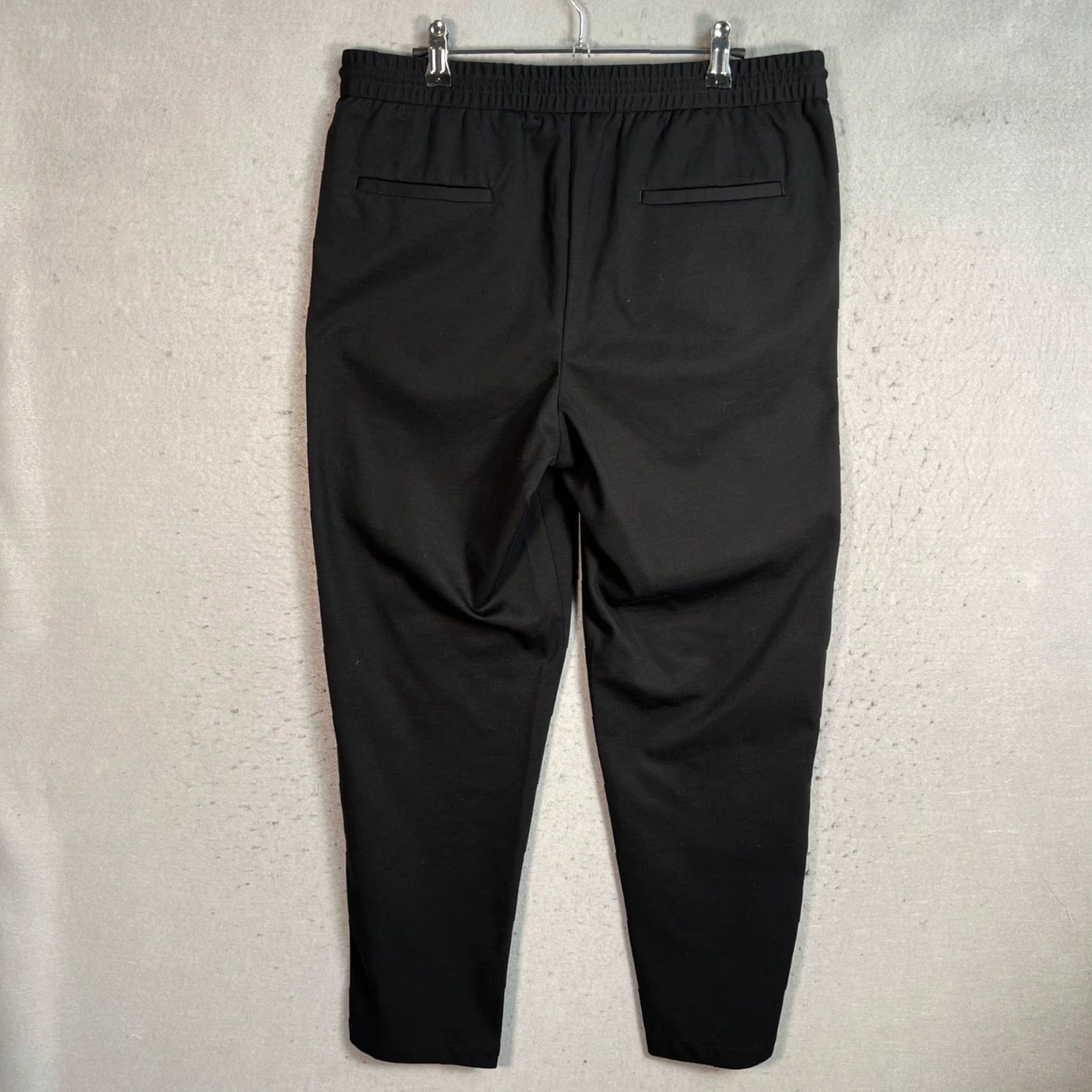 Selected Homme Selected Homme Mens Pants Chino Trousers Black 34 Elastic Waist Flat Front Cotton Polyester 27 in Inseam Mens Shoes? Size US 34 / EU 50 - 2 Thumbnail
