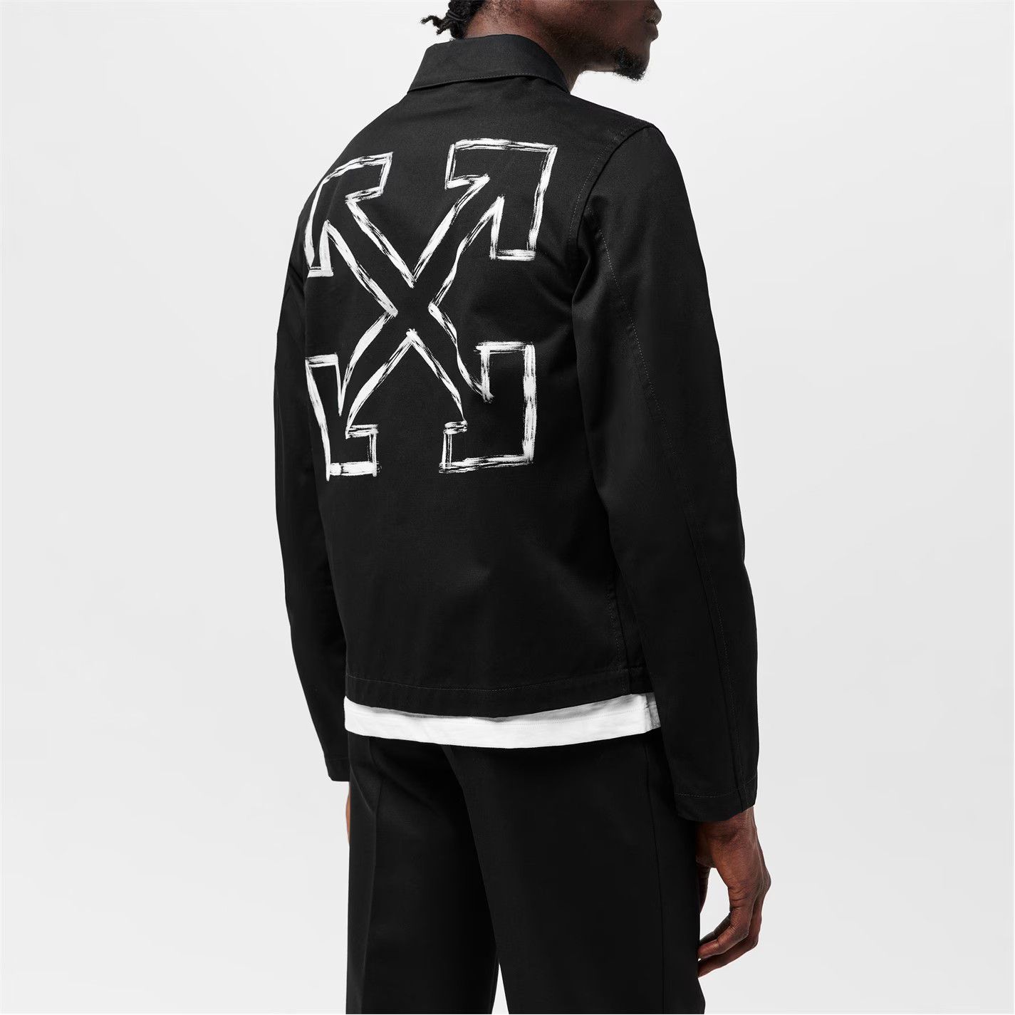 o1g2r1mq0326 Arrow Long Sleeve Zip Overshirt in Black