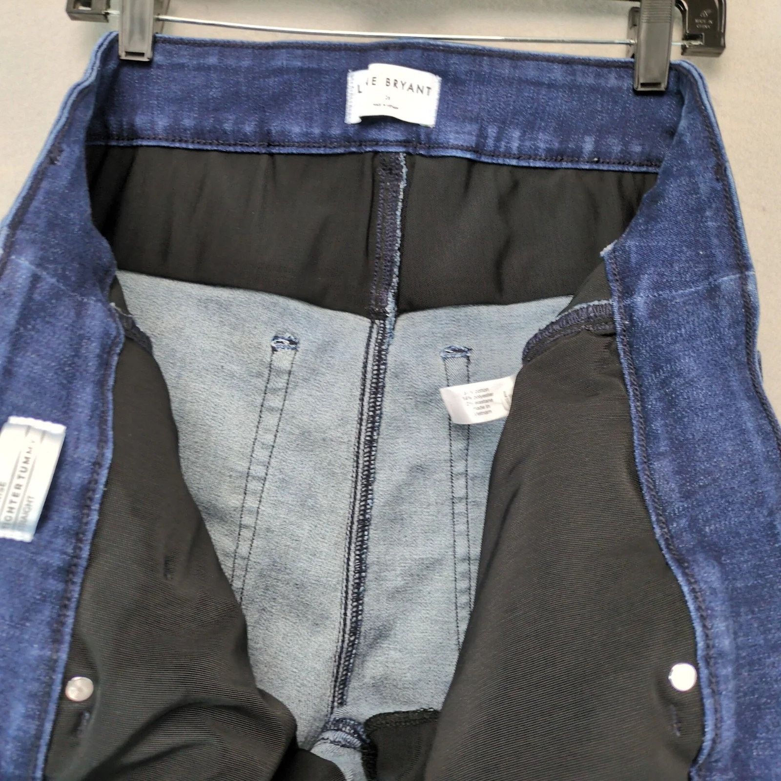 Other Lane Bryant High Rise Tighter Tummy Jeans Women's 46x30" Size 42" / US 20 - 9 Thumbnail