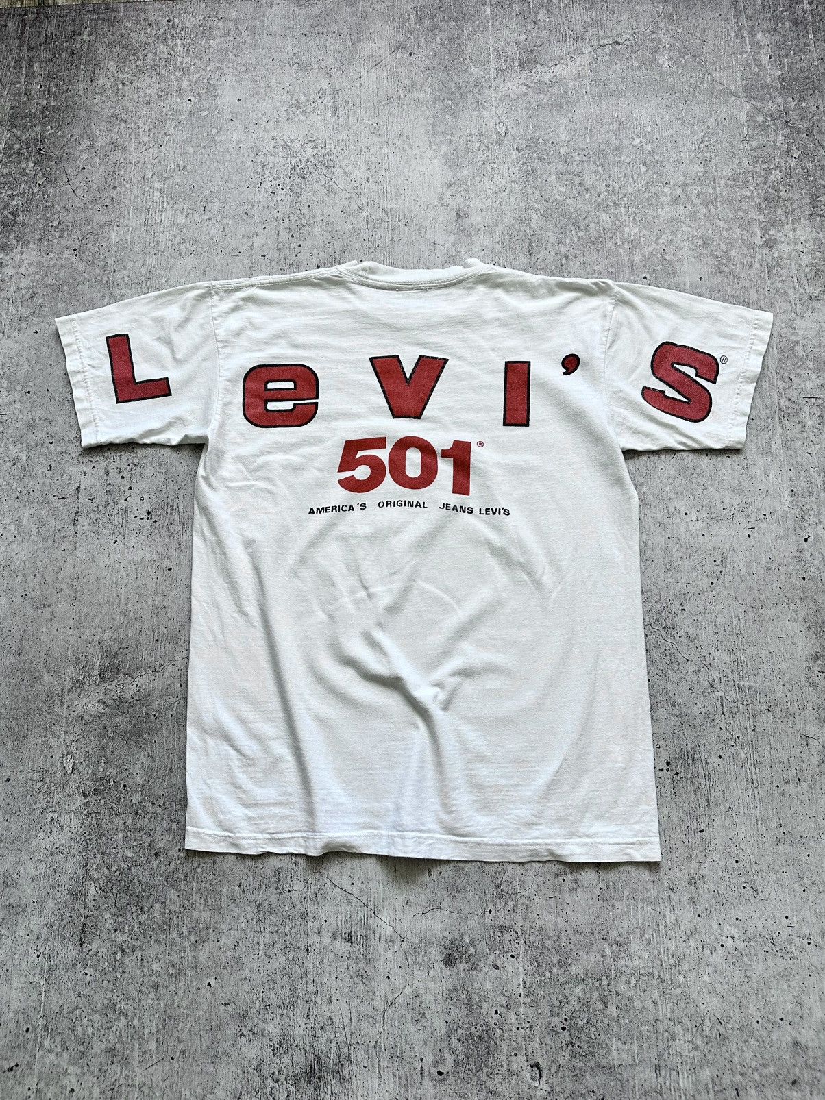 Levi's × Vintage Levi's 501 America's Original Jeans Big Logo T Shirt Size US M / EU 48-50 / 2 - 1 Thumbnail