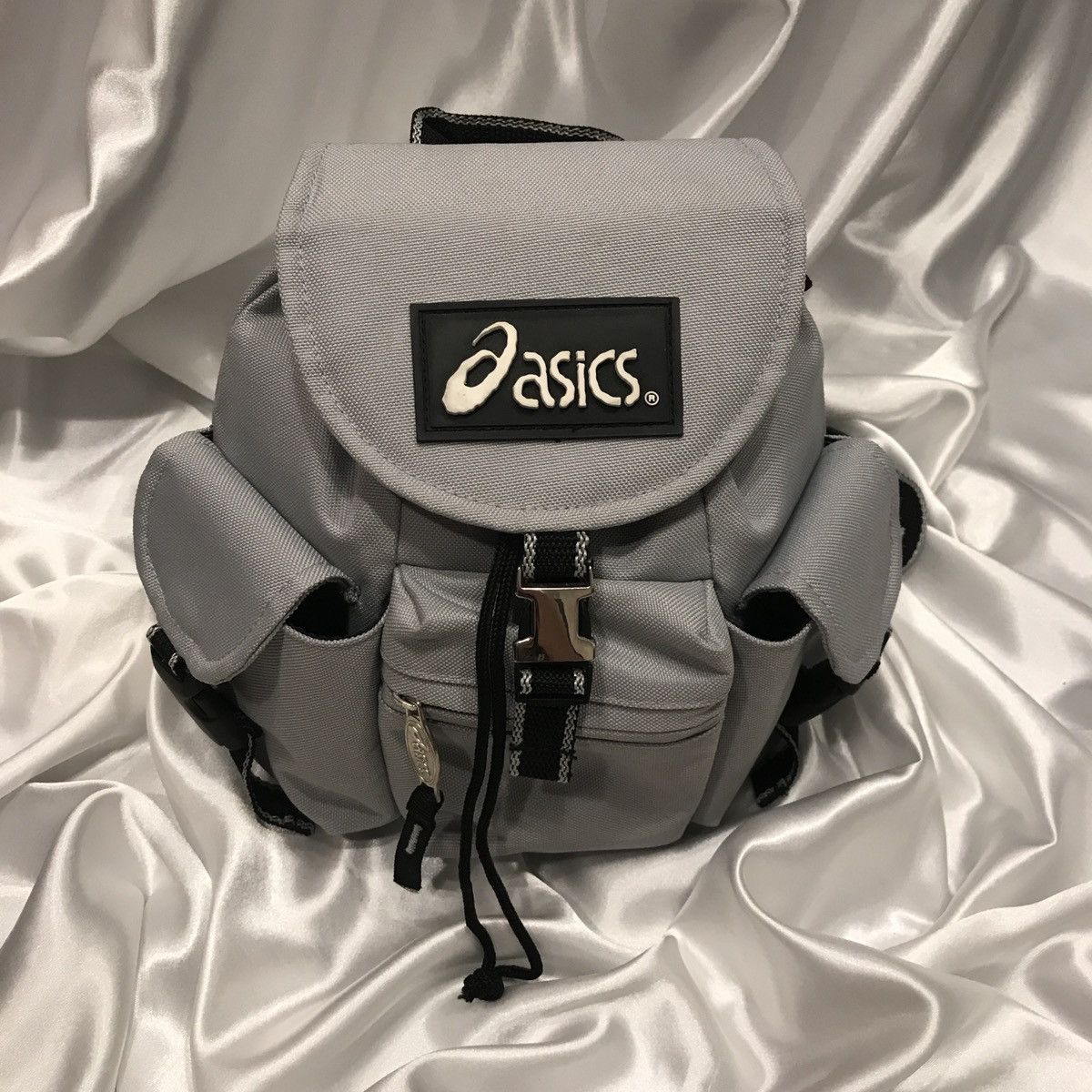 Asics × Vintage vintage backpack Asics gray with logo small Size ONE SIZE - 1 Thumbnail