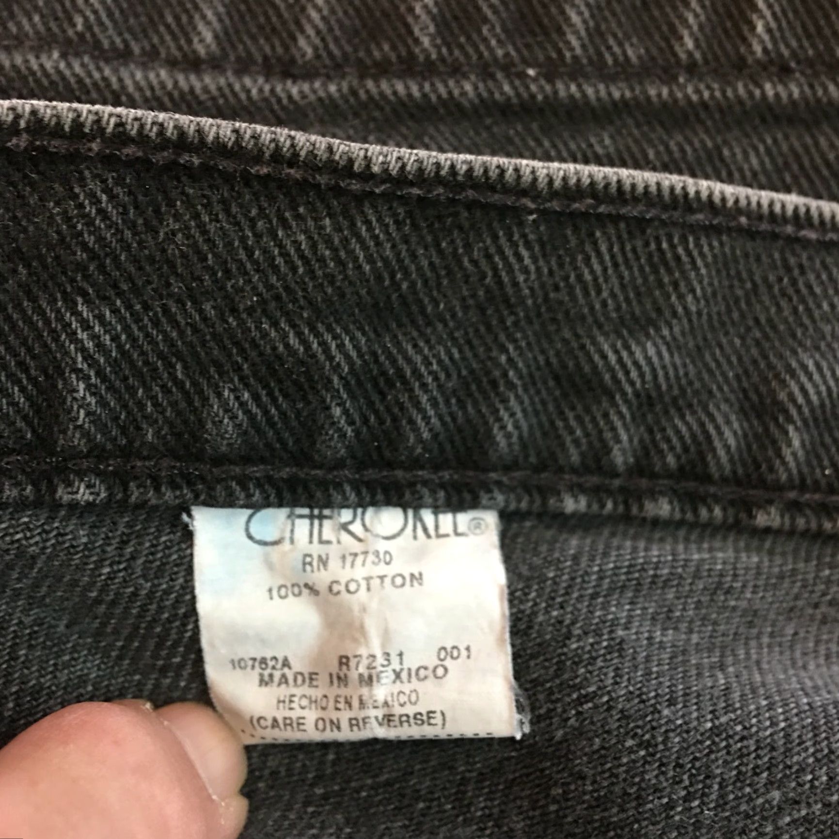 Cherokee Cherokee Mens Jeans Shorts Black Size 42 Regular Fit Denim 9in Inseam Casual Belt Loops 5-Pocket US Mexico Size US 42 / EU 58 - 5 Thumbnail