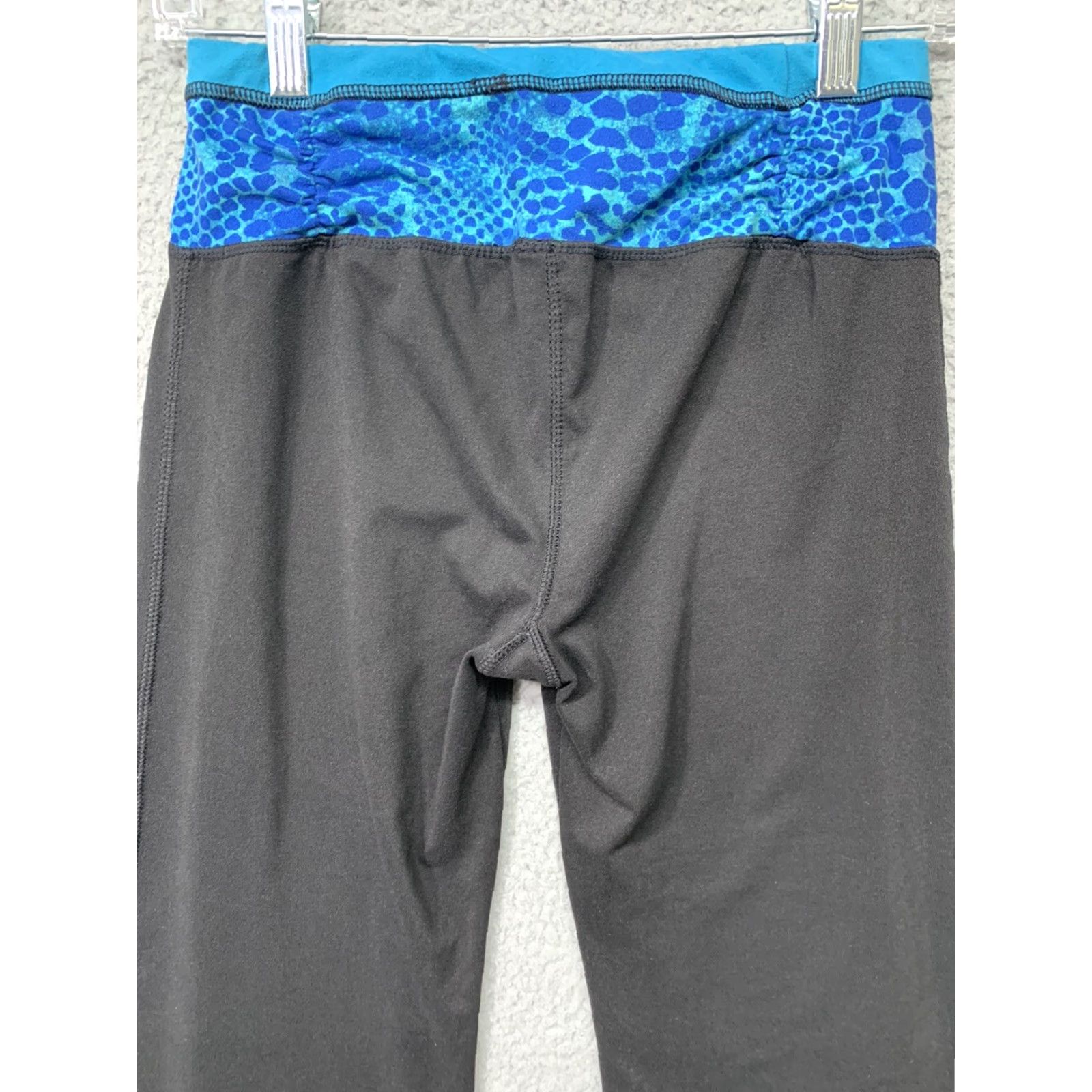 Bally Bally Total Fitness Pants Women’s Small Yoga Athletic Stretch Black Blue Capri Size 28" / US 6 / IT 42 - 6 Thumbnail