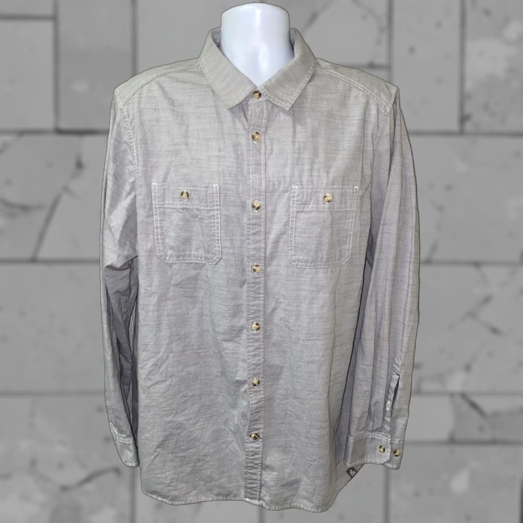 The North Face The North Face Shirt Mens XL Gray Long Sleeve Button-Up Button Front Casual Regular Cotton/Polyester Size US XL / EU 56 / 4 - 1 Thumbnail
