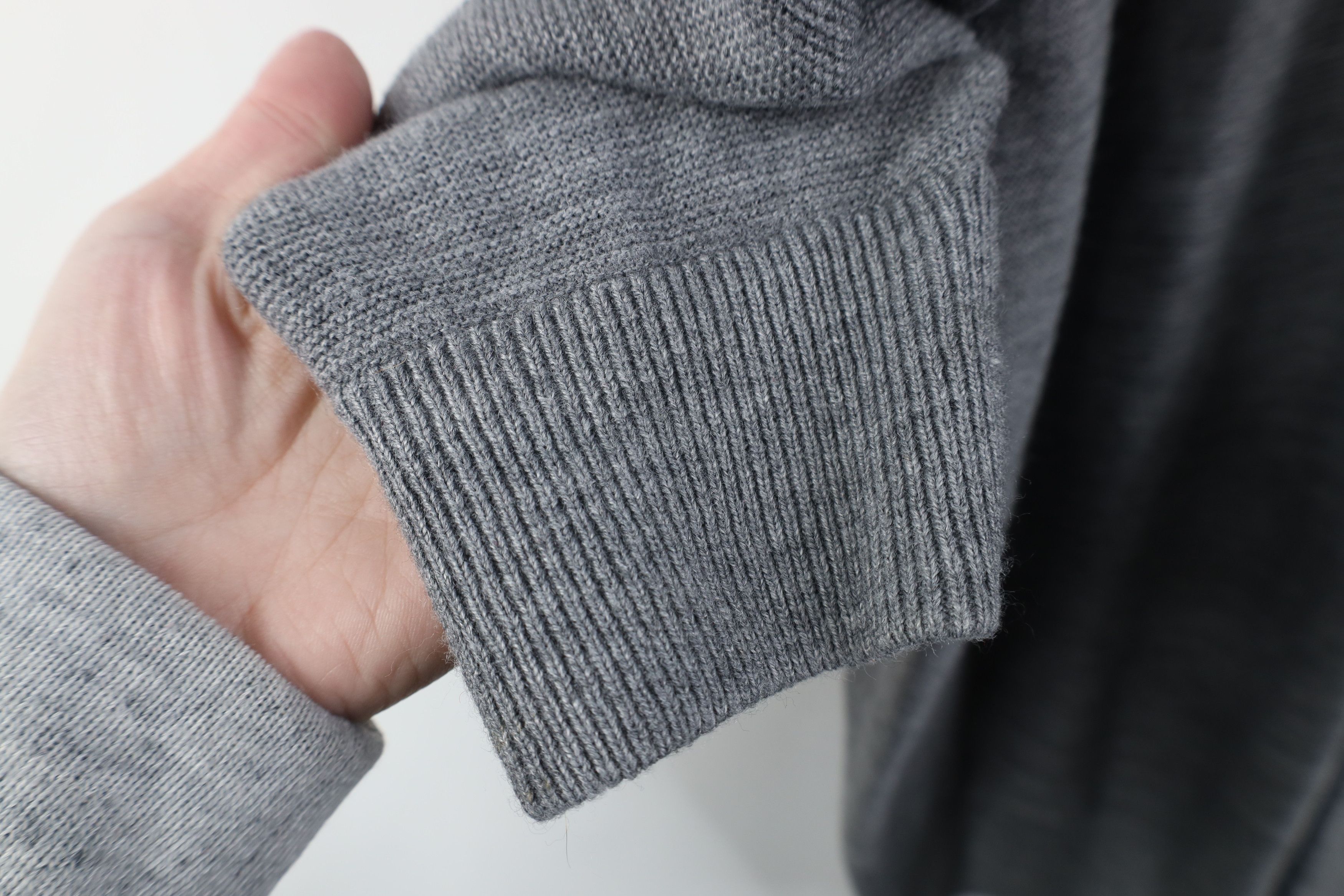Vintage Vintage 90s Streetwear Kurt Cobain Cardigan Sweater Gray Size US XL / EU 56 / 4 - 7 Thumbnail
