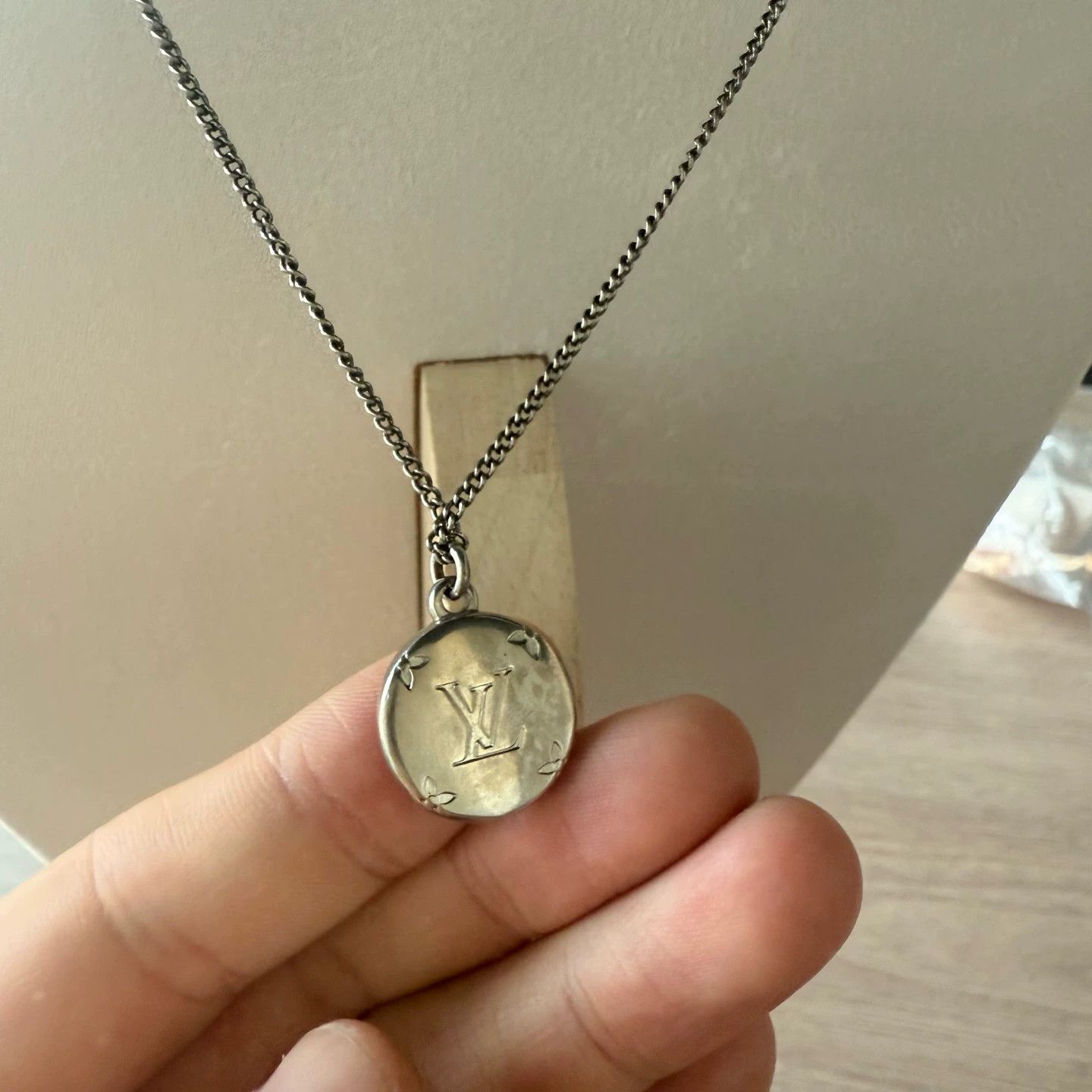 Louis Vuitton LV CHARMS 3-in-1 Engraved Necklace Size ONE SIZE - 4 Thumbnail