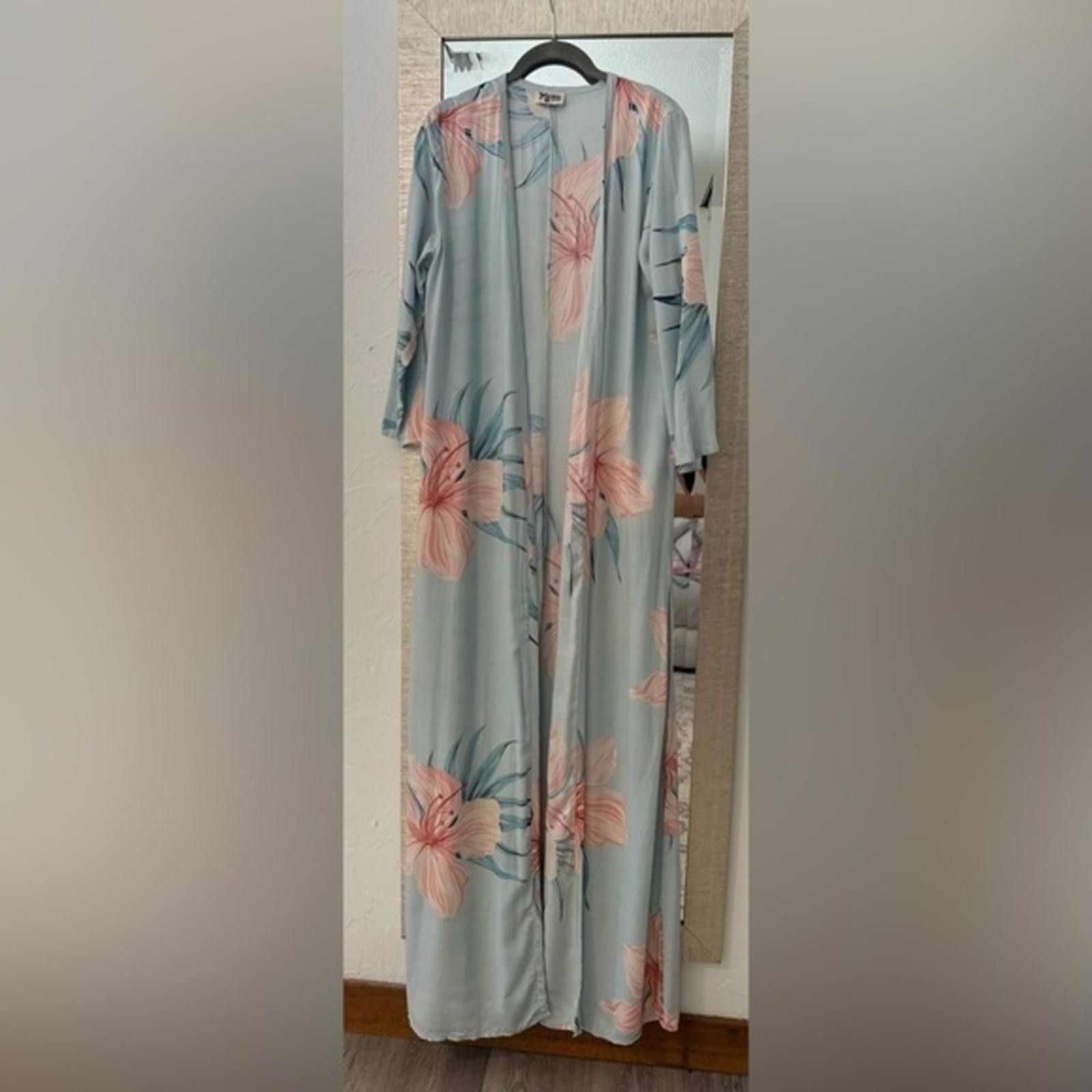 Other Show Me Your Mumu Cover up Medium Floral Maxi Kimono Size ONE SIZE - 2 Thumbnail