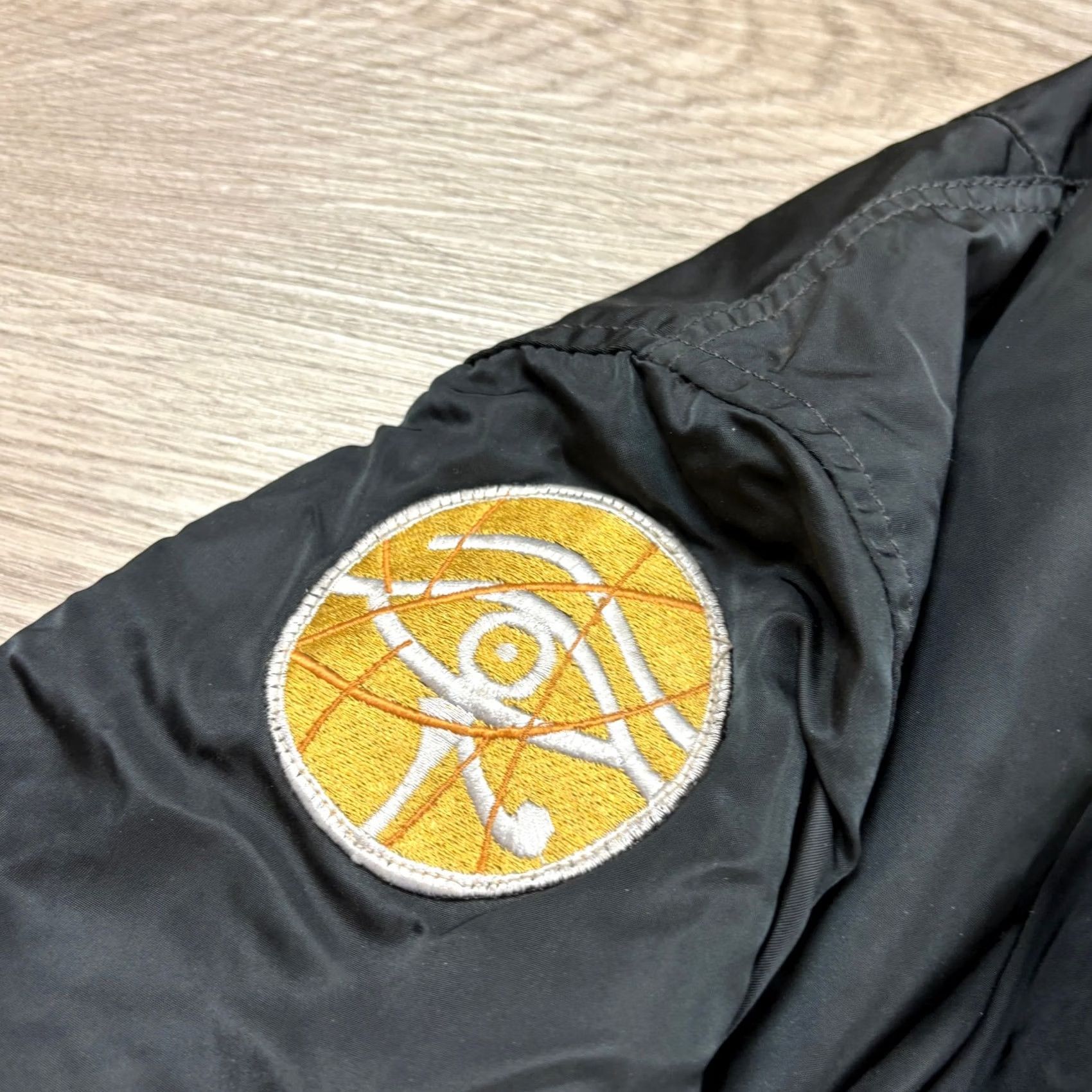 Alpha Industries VINTAGE Rare 1993 Stargate Film Cast and Crew Alpha Industries Bomber Jacket XL Mens Black Nylon Bomber Jacket XL Size US XL / EU 56 / 4 - 7 Thumbnail
