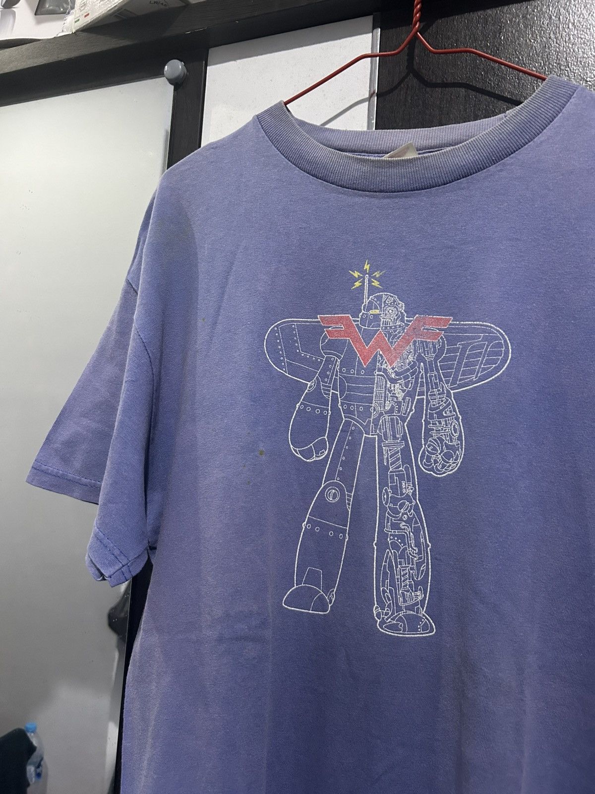 Band Tees WEEZER 90s. RARE ROBOTS Size US M / EU 48-50 / 2 - 4 Thumbnail