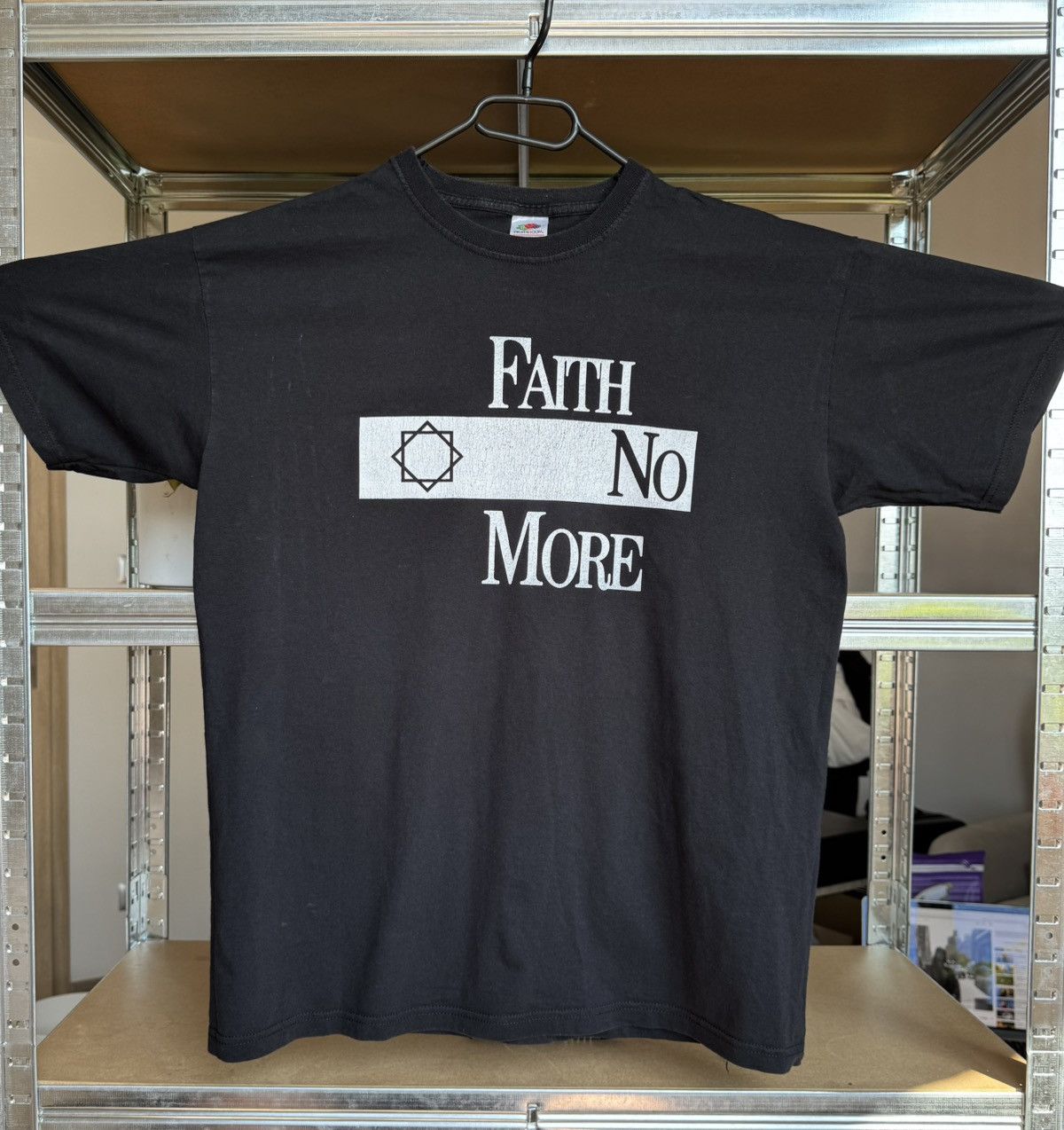Vintage Vintage Faith No More We Care a Lot Tees 90s 00s Metal Rock Size US L / EU 52-54 / 3 - 1 Thumbnail