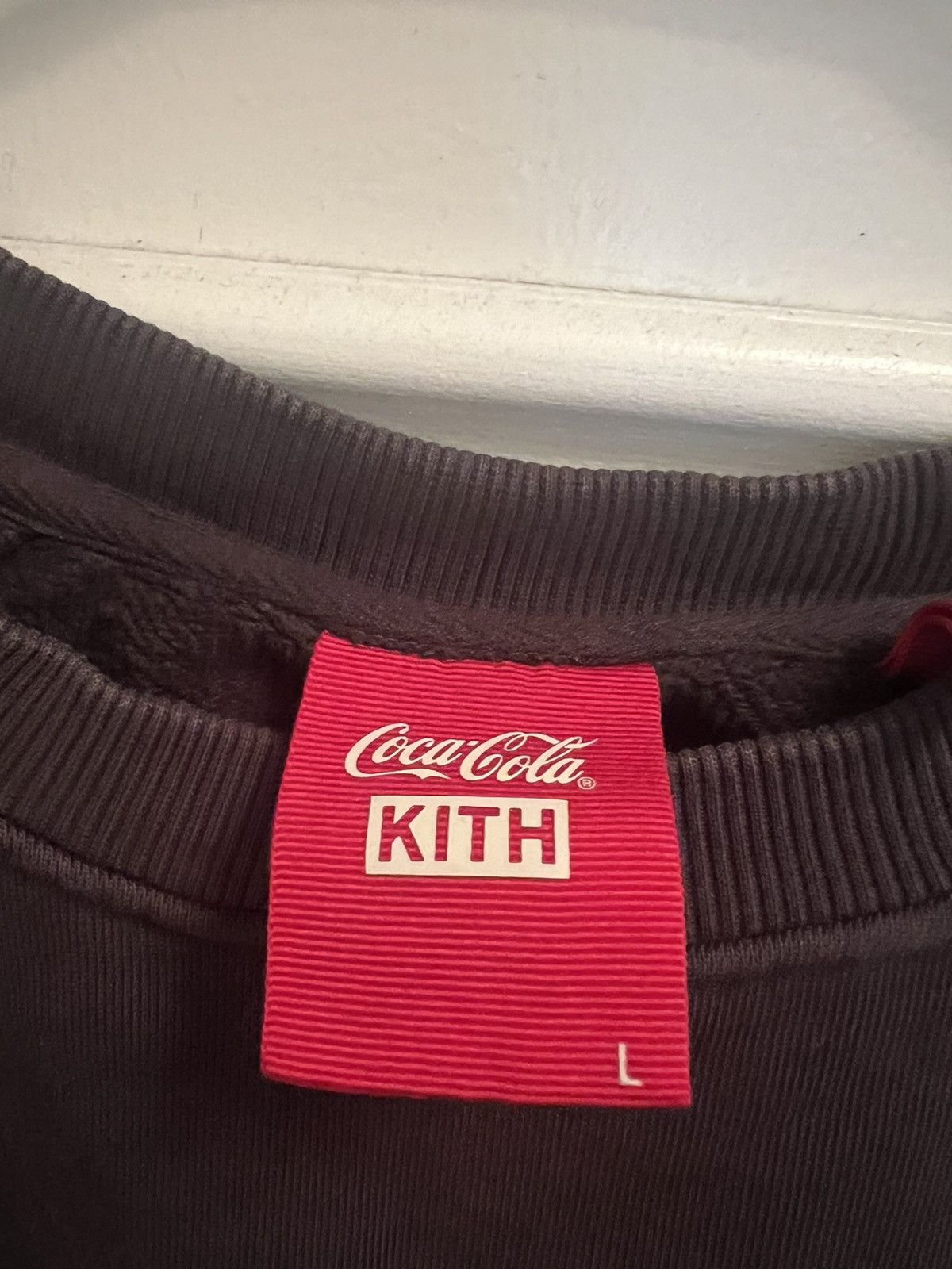 Kith Kith x Coca-Cola Striped Crewneck Size US L / EU 52-54 / 3 - 2 Thumbnail