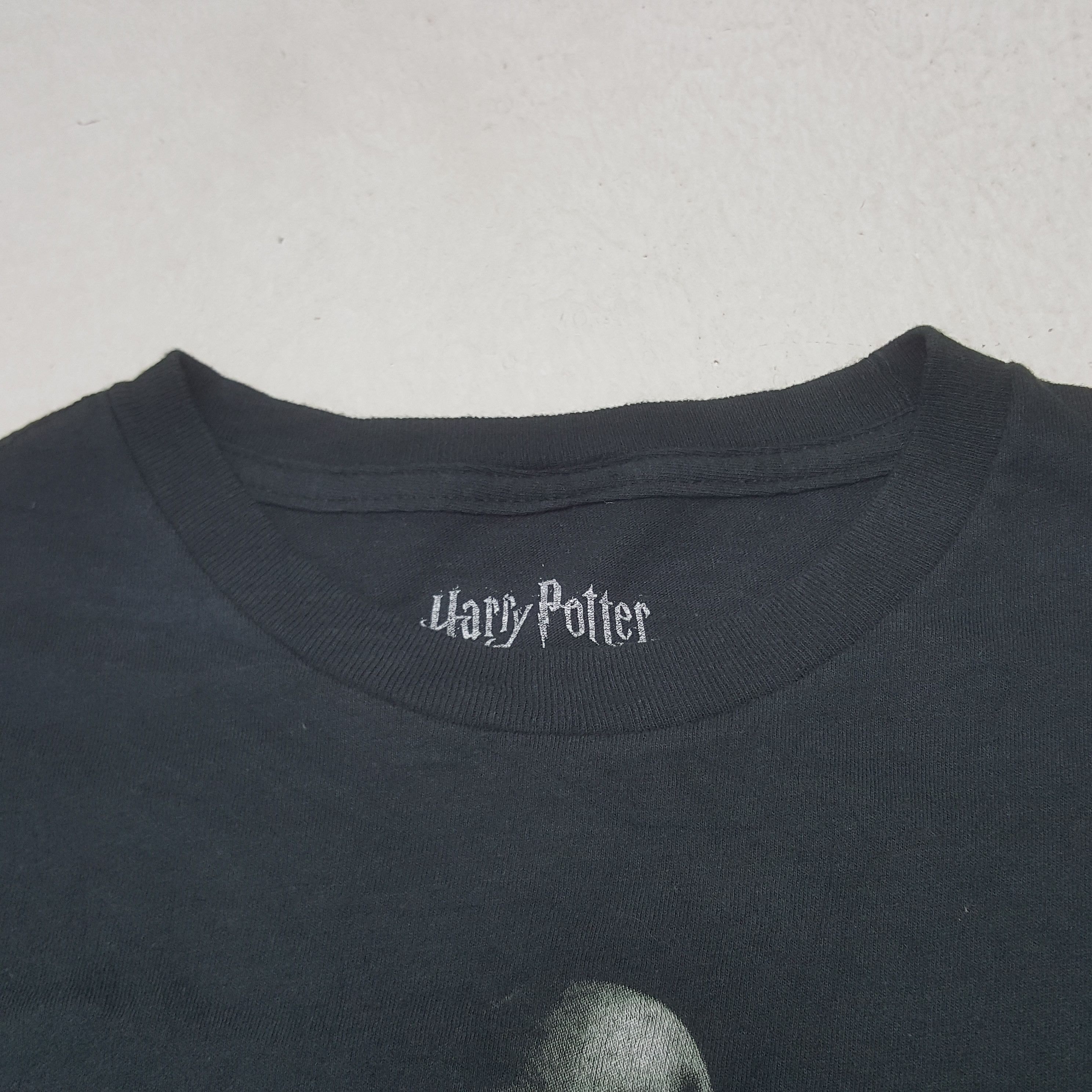 Vintage Vintage Harry Porter Thriller Movie Official Tshirt RR25 Size US M / EU 48-50 / 2 - 4 Thumbnail