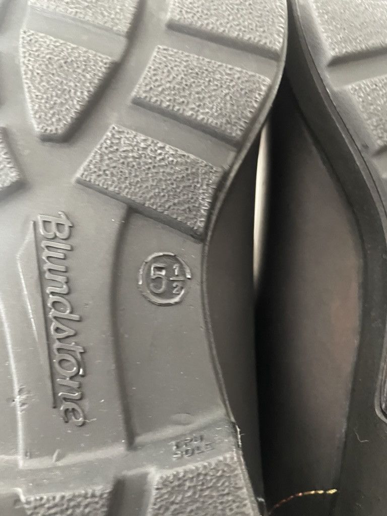 Blundstone Blundstone Boots Size 6.5 (New) Size US 6.5 / IT 36.5 - 2 Thumbnail