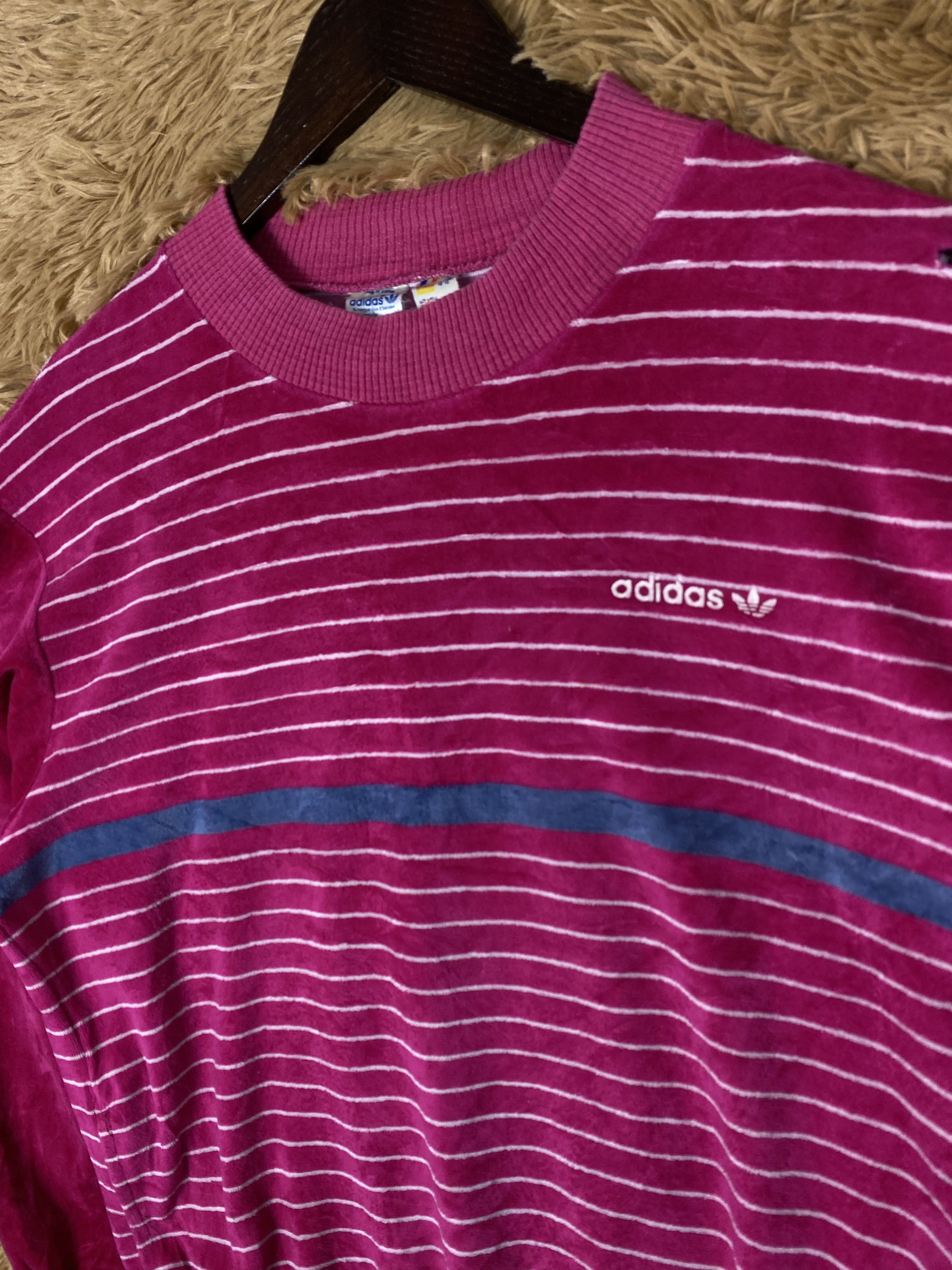 Vintage Vintage Adidas Sweatshirts PS0287 Size US M / EU 48-50 / 2 - 3 Thumbnail