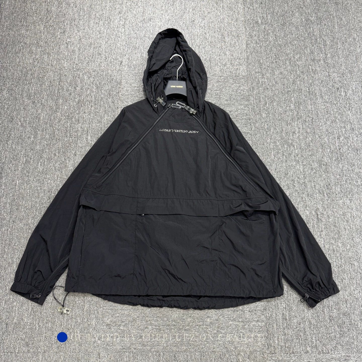 Louis Vuitton Lightweight Black Nylon Jacket Size US M / EU 48-50 / 2 - 1 Thumbnail
