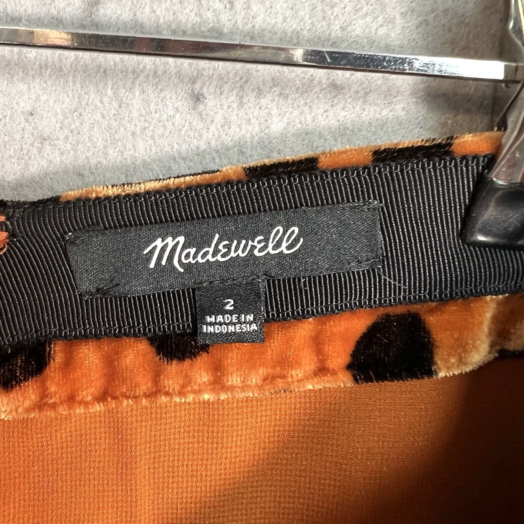 Madewell VINTAGE Madewell Velvet Leopard Dot Mini Skirt Womens Size 2 Orange Short Size 26" / US 2 / IT 38 - 6 Thumbnail